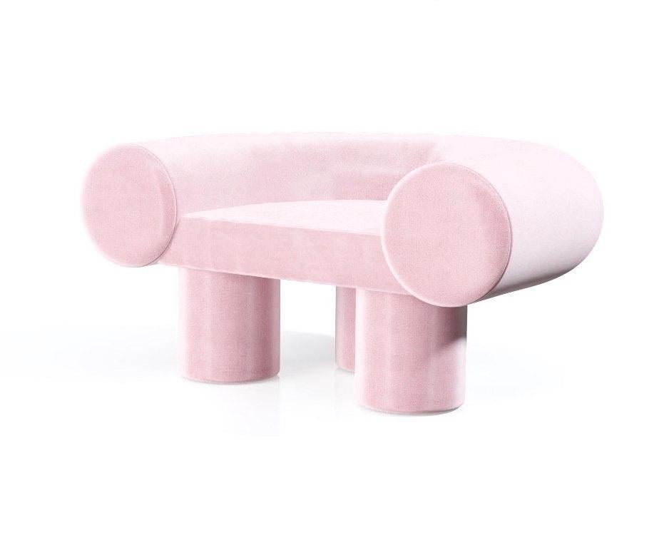 Pink Mineral armchair by Kasadamo
Dimensions: D 87 x W 115 x H 55 cm
Materials: soft suede fabric
Also Available: Customized colors available.


Kasadamo is about uniqueness, visions and exclusivity, a brand that was designed to be different