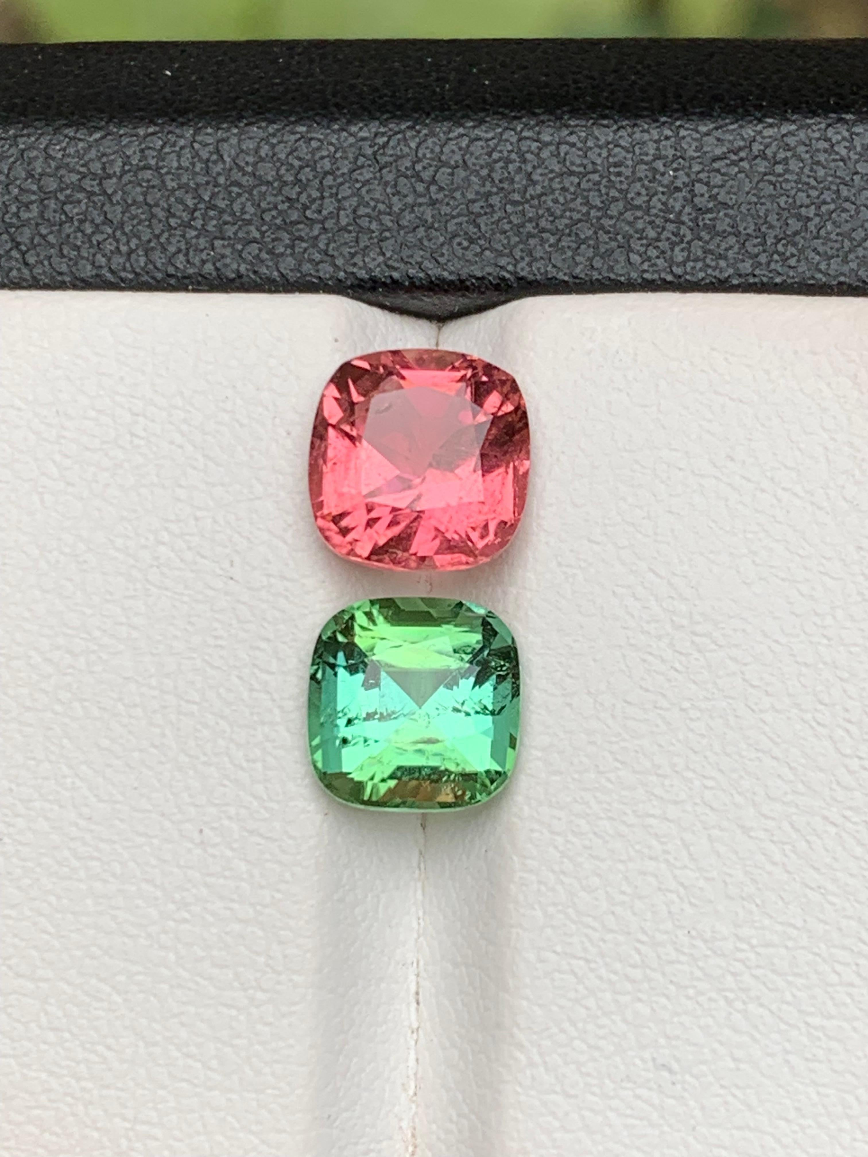 Ensemble de tourmalines naturelles roses et vertes menthe taille coussin de 4,70 ct en vente 4