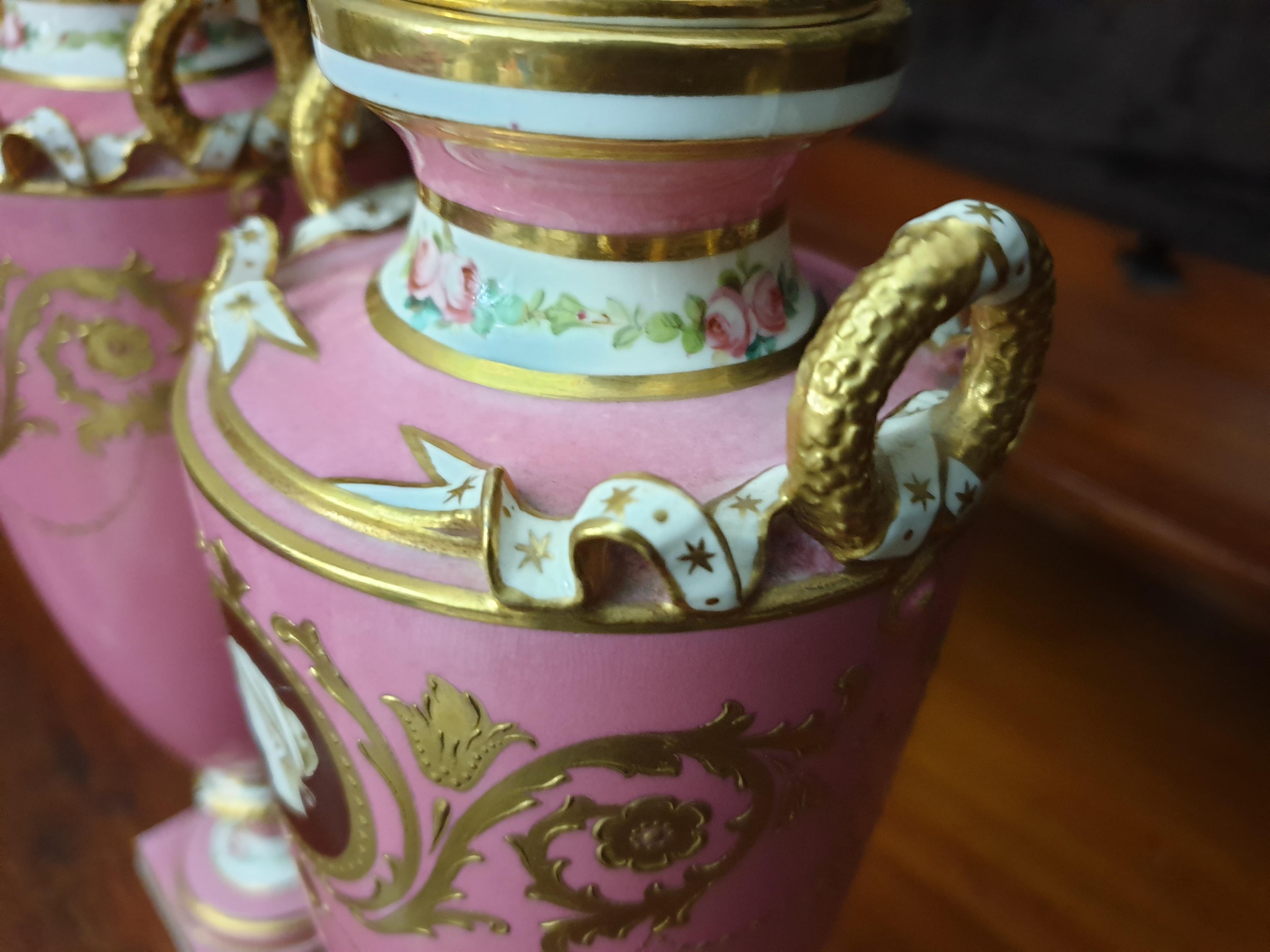 Pink Minton Medallion Vases Pate Sur Pate Style, 19th Century For Sale 1