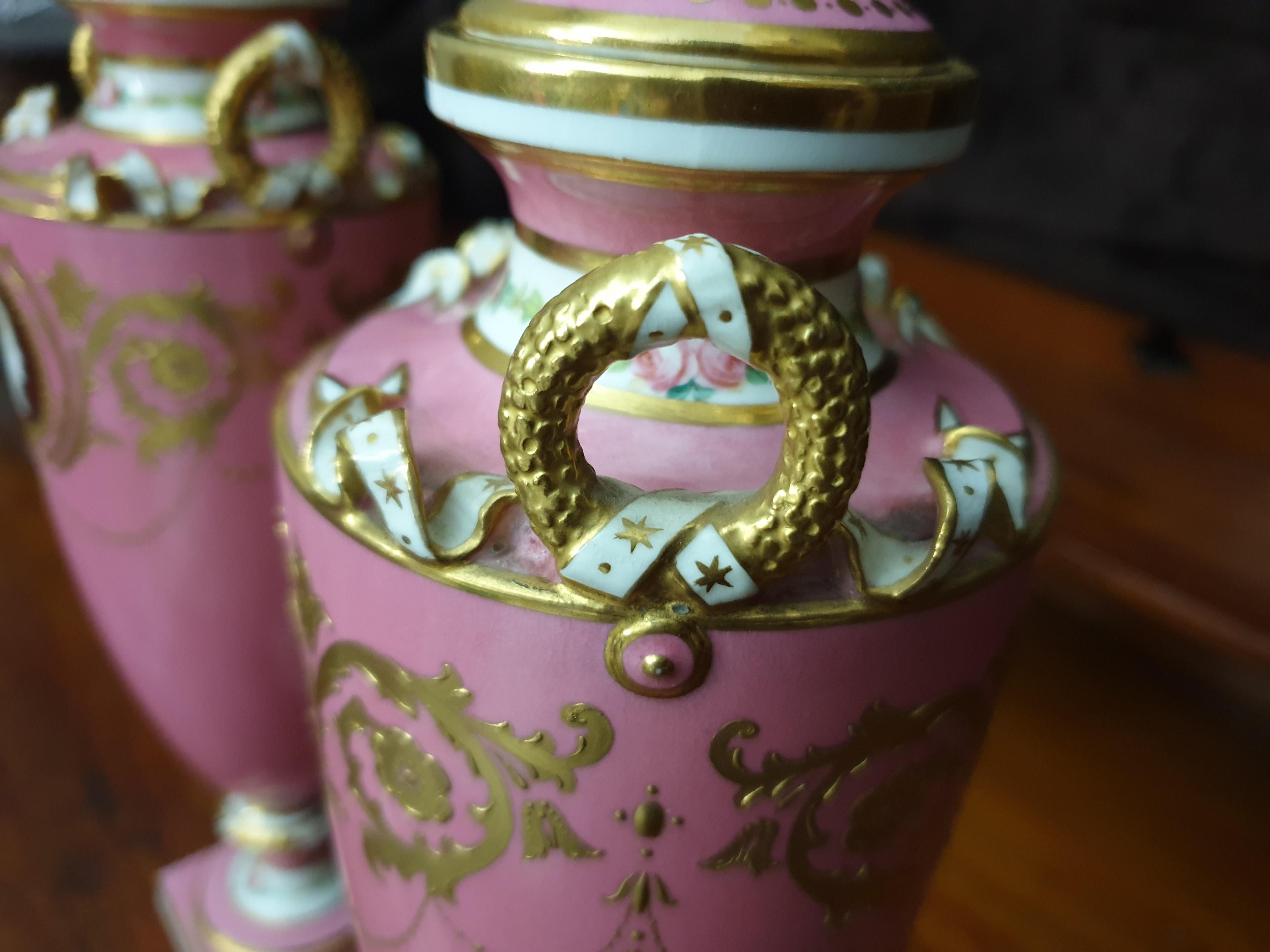 Pink Minton Medallion Vases Pate Sur Pate Style, 19th Century For Sale 2