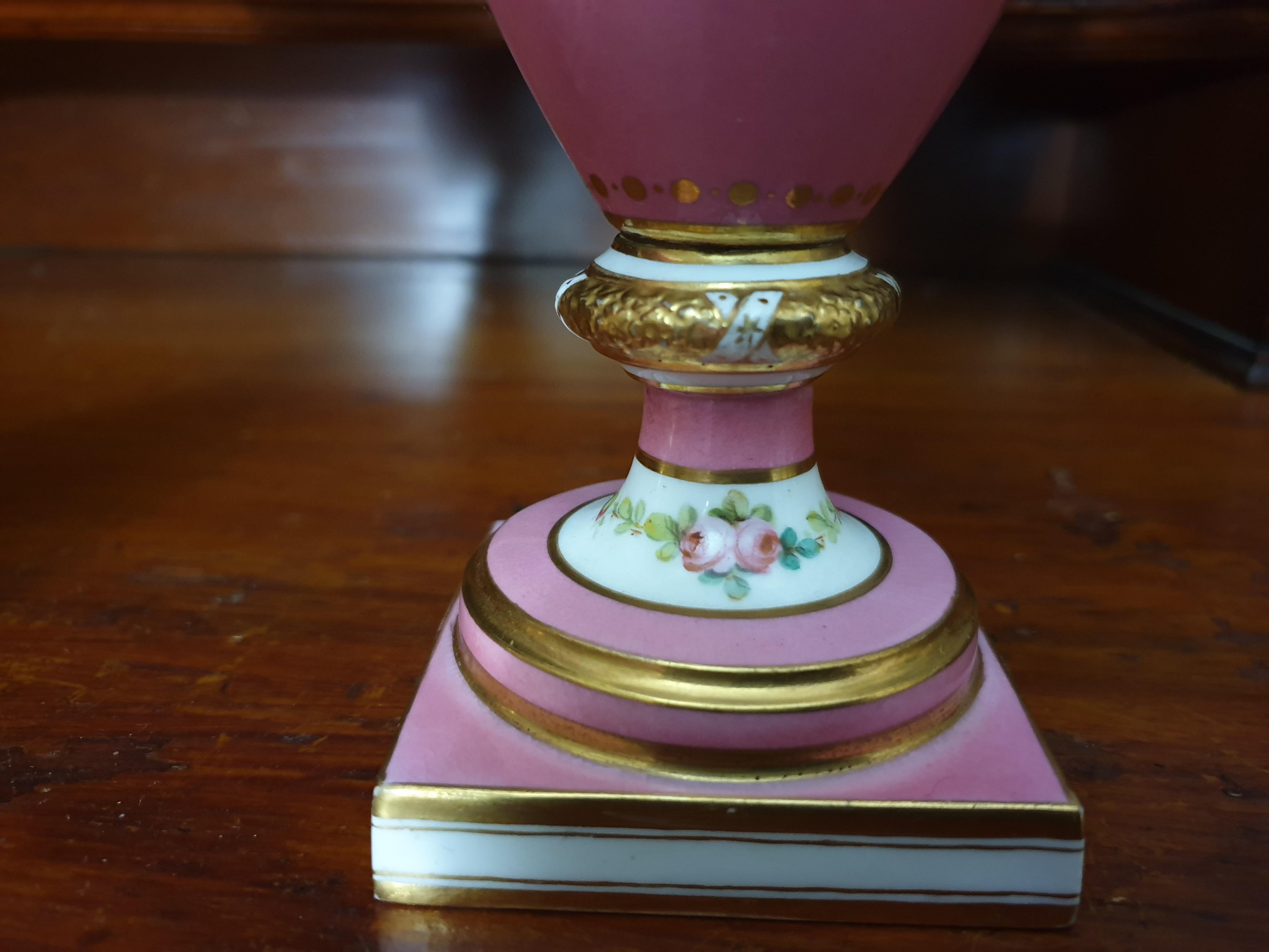 Pink Minton Medallion Vases Pate Sur Pate Style, 19th Century For Sale 5