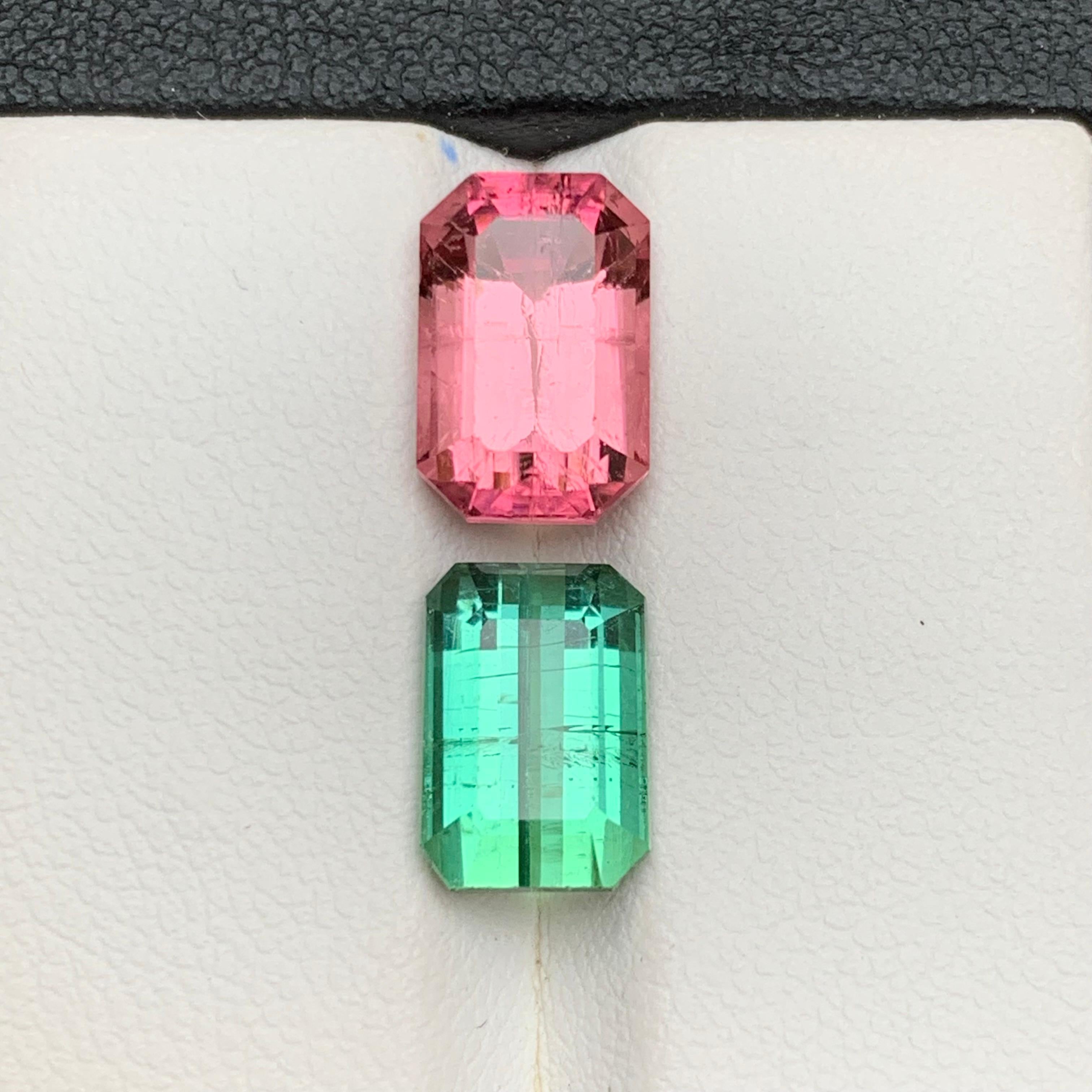 Contemporaneo Anello con tormalina naturale rosa e verde menta, gemma sciolta da 7,45 carati con taglio smeraldo in vendita