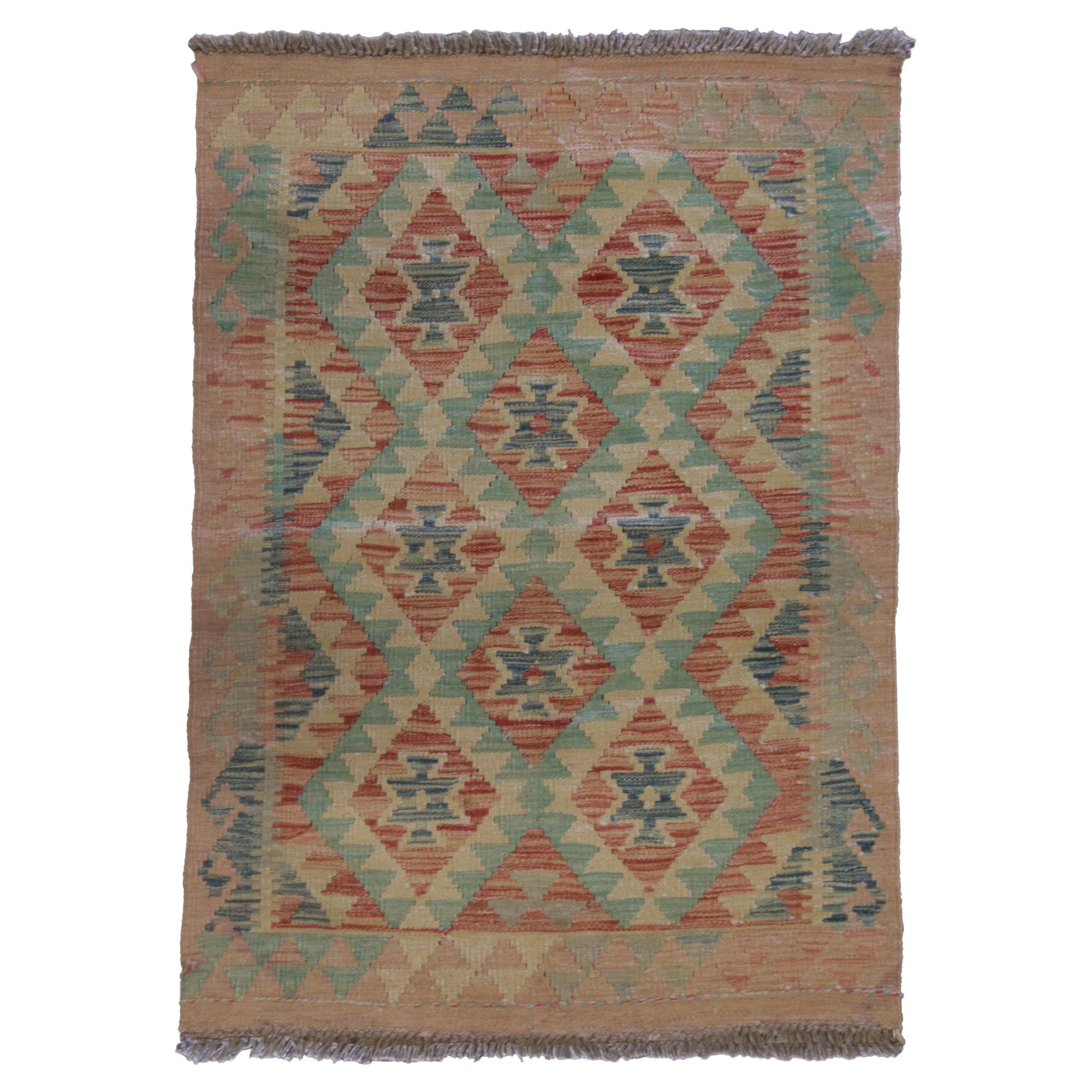 Pink Modern Kilim Rug Oriental Kilim Scandinavian Wool Carpet for Sale For Sale
