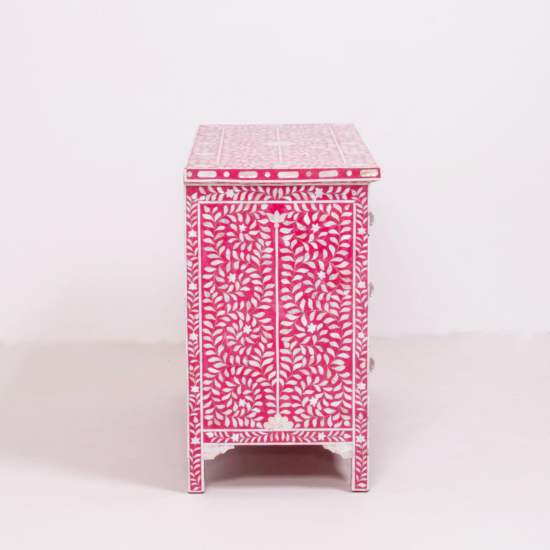 Bohemian Pink Mother of Pearl Inlay Chest of Drawers and Mirror