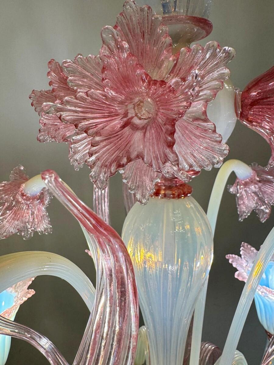 Metà XX secolo Lampadario a 6 luci di Murano rosa, anni '50 in vendita