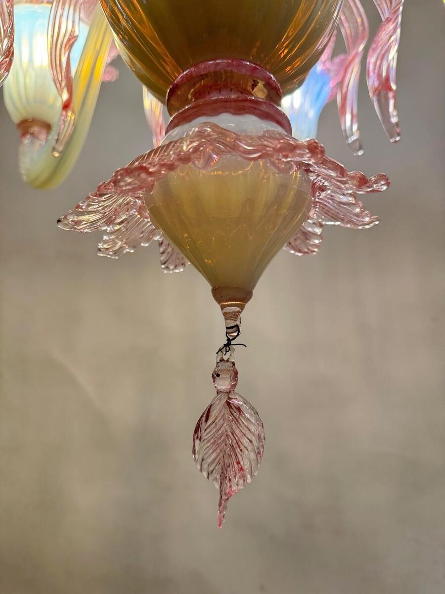 Vetro di Murano Lampadario a 6 luci di Murano rosa, anni '50 in vendita