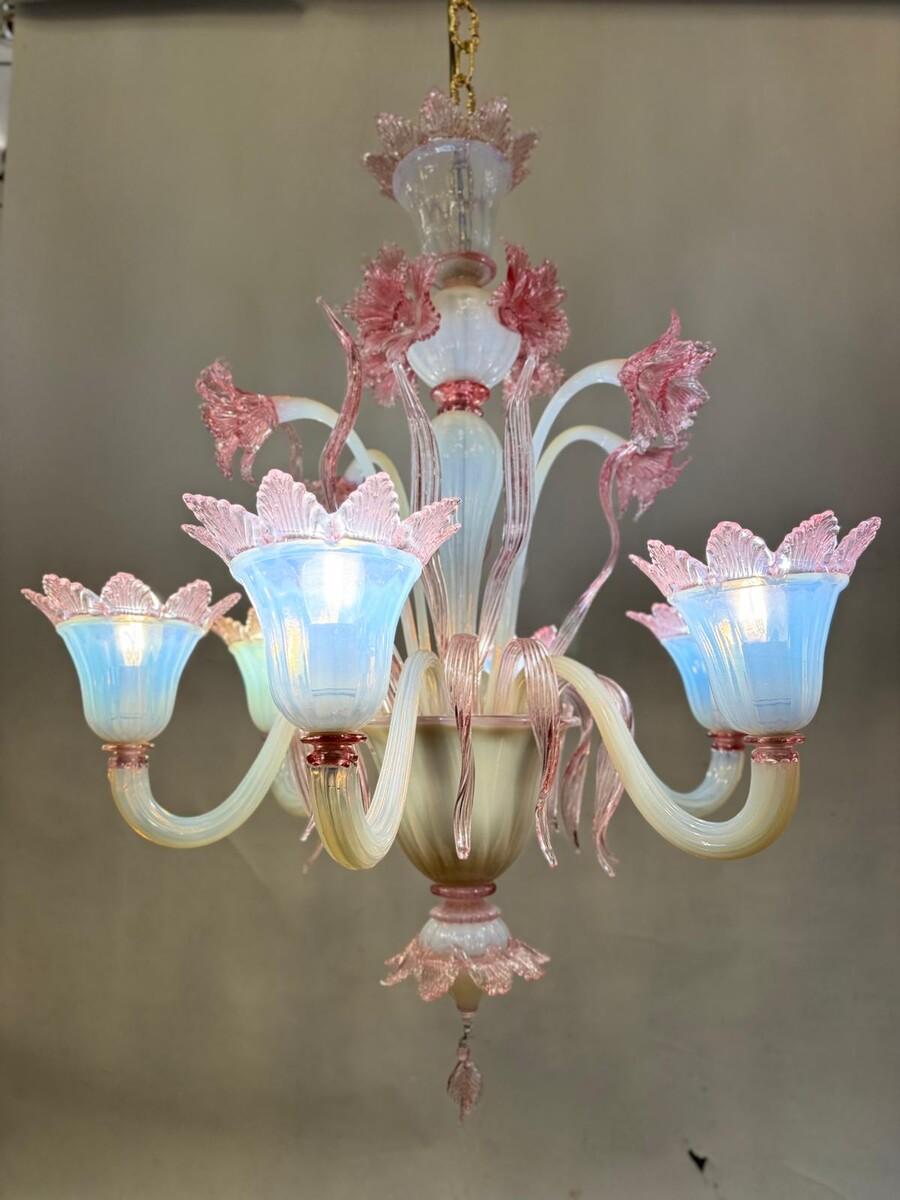 Lampadario a 6 luci di Murano rosa, anni '50 in vendita 2