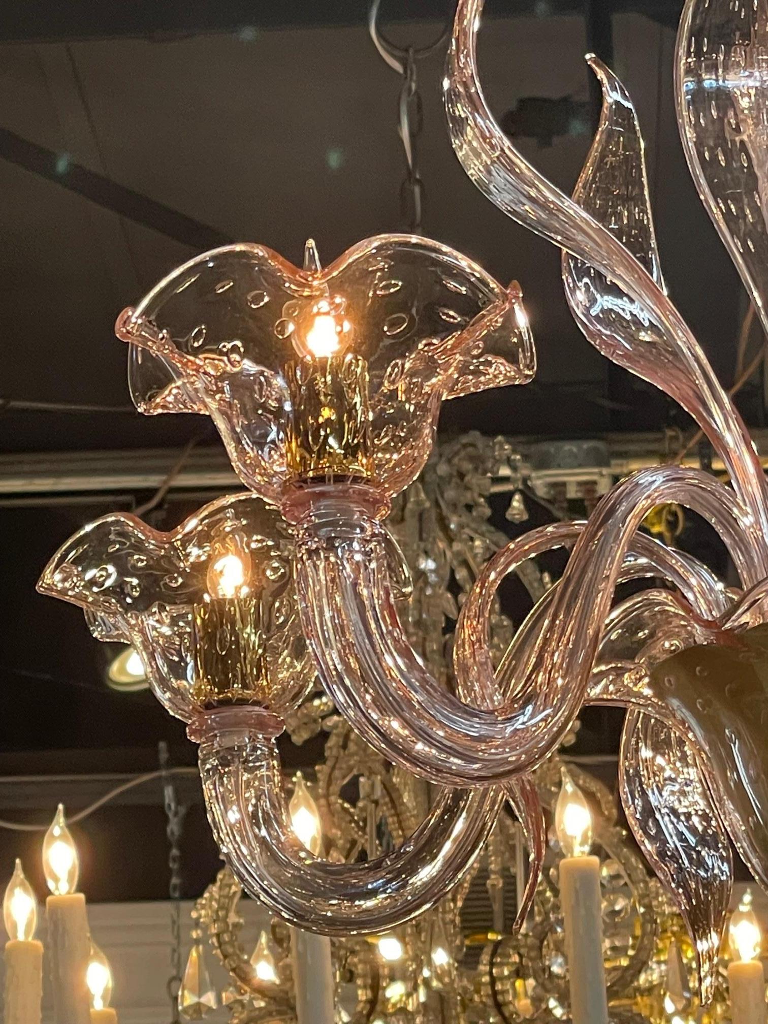 Lampadario di Murano rosa in vendita 1