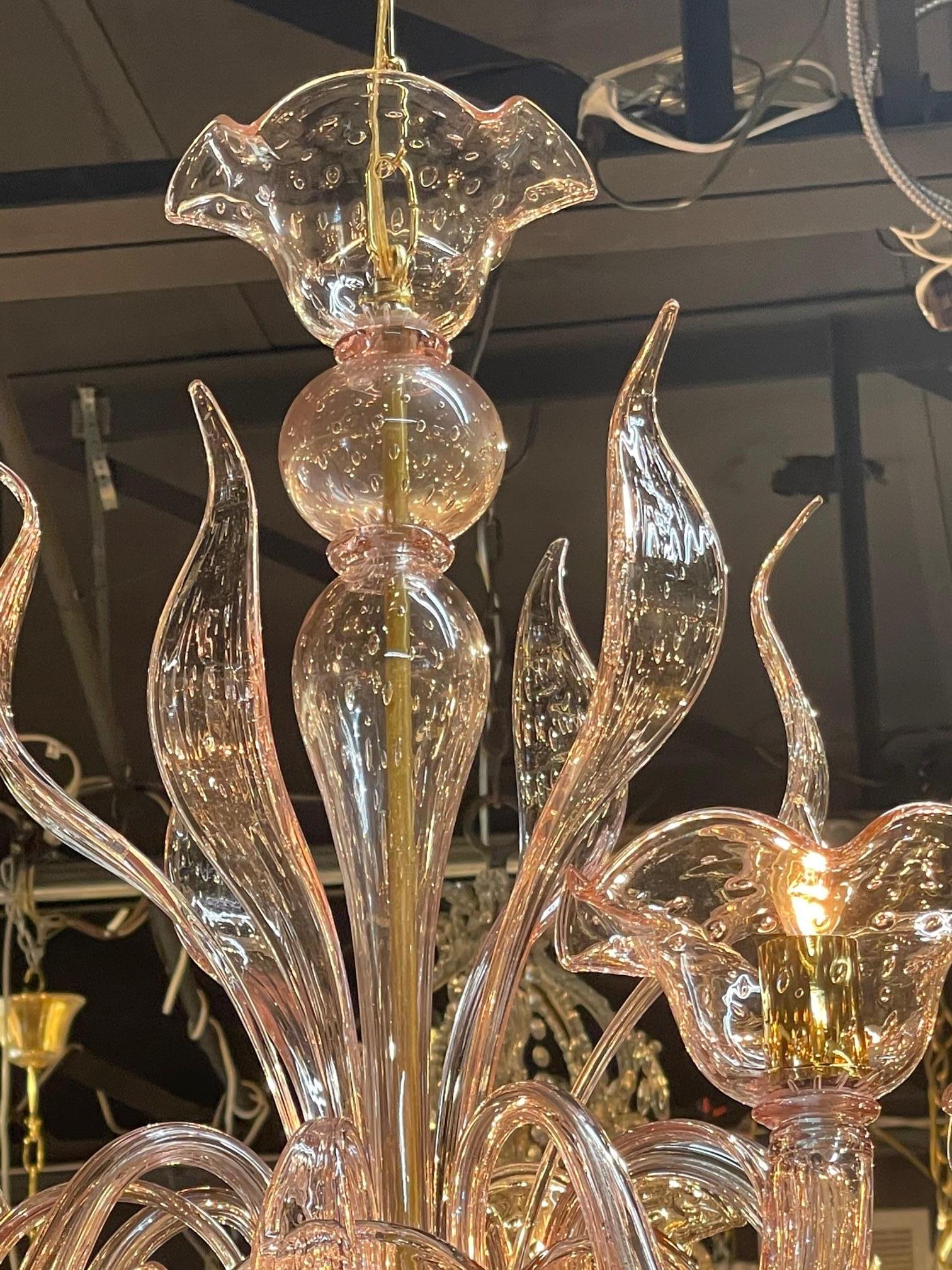 Lampadario di Murano rosa in vendita 2