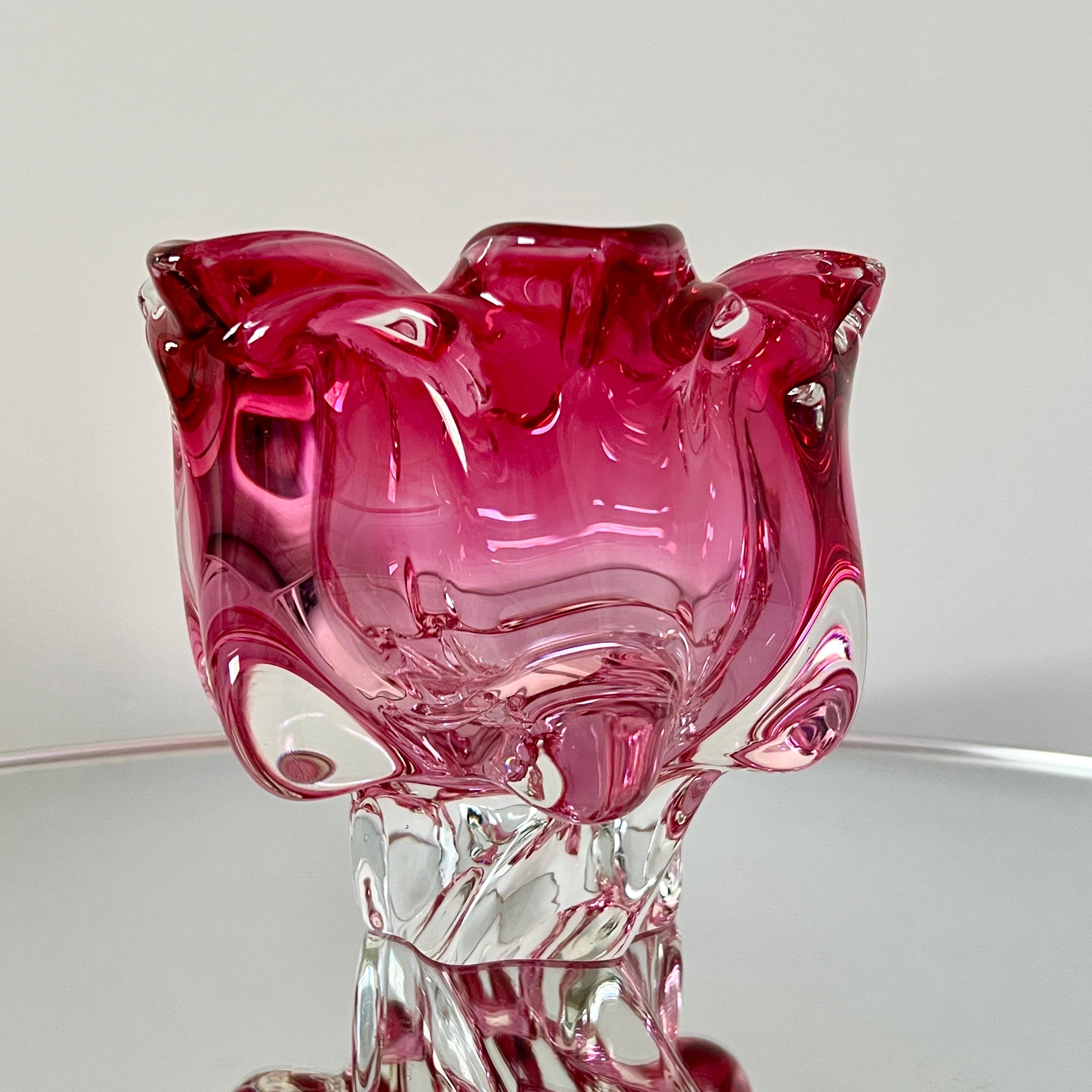 Hand-Crafted Pink Murano Floral Vase with Footed Base by Fratelli Toso, c. 1950's For Sale