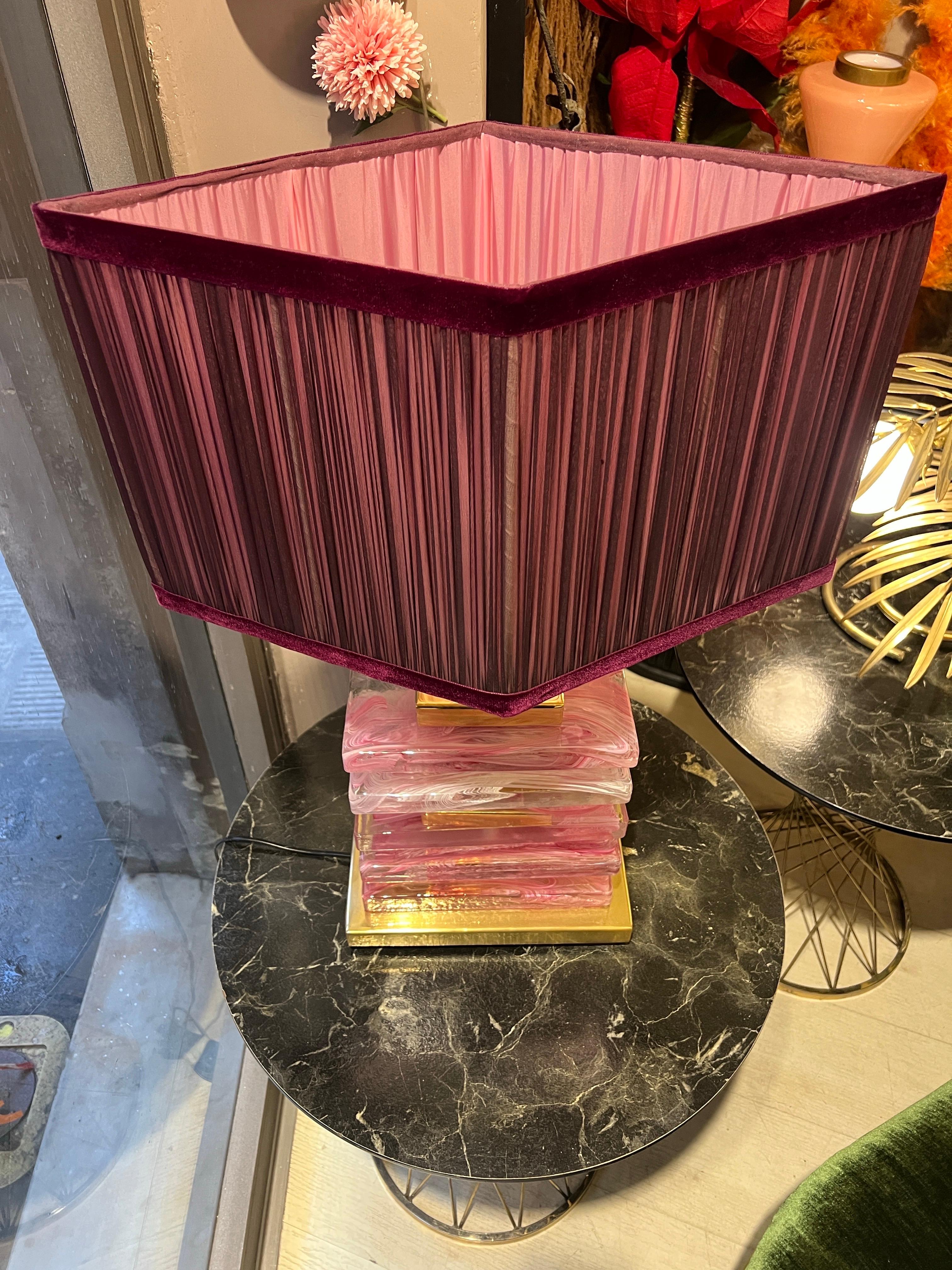 Lámpara de sobremesa de bloques de cristal de Murano rosa y pantalla artesanal, años 70 en venta 8