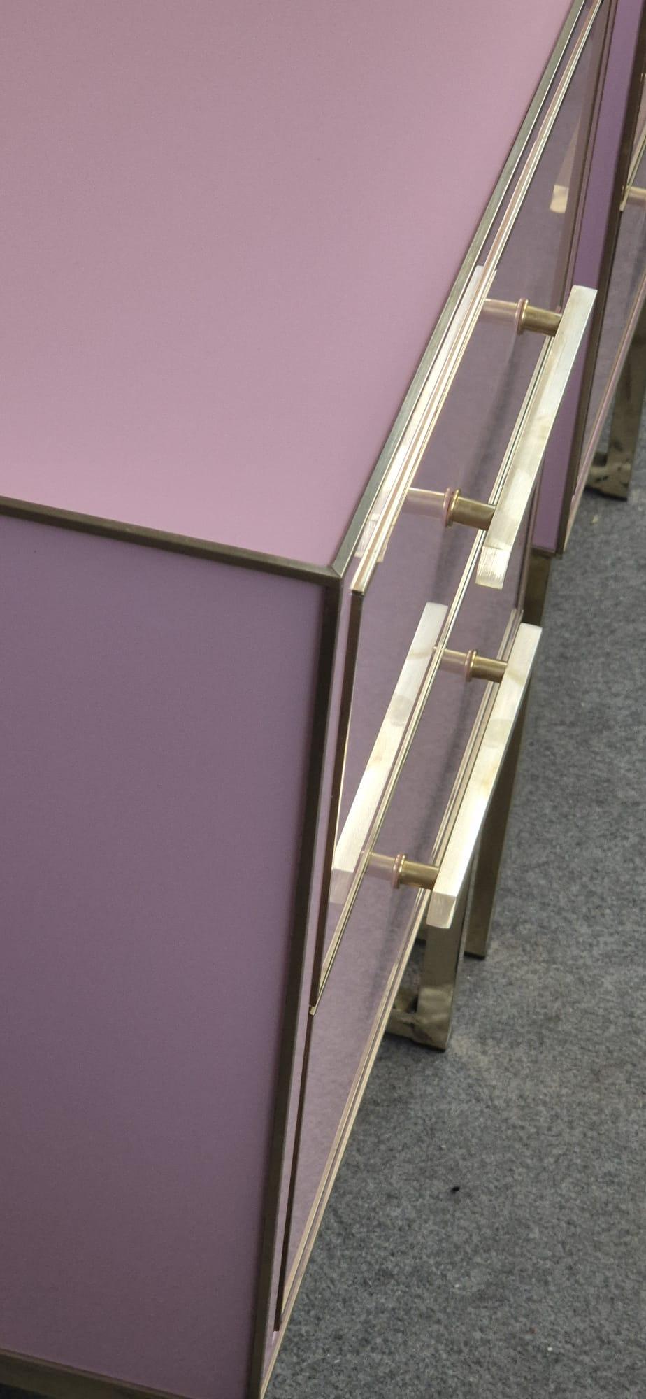 Pink Murano Glass & Brass Luxury Bedside Tables: Italian Artistry Modern Bedroom in vendita 4