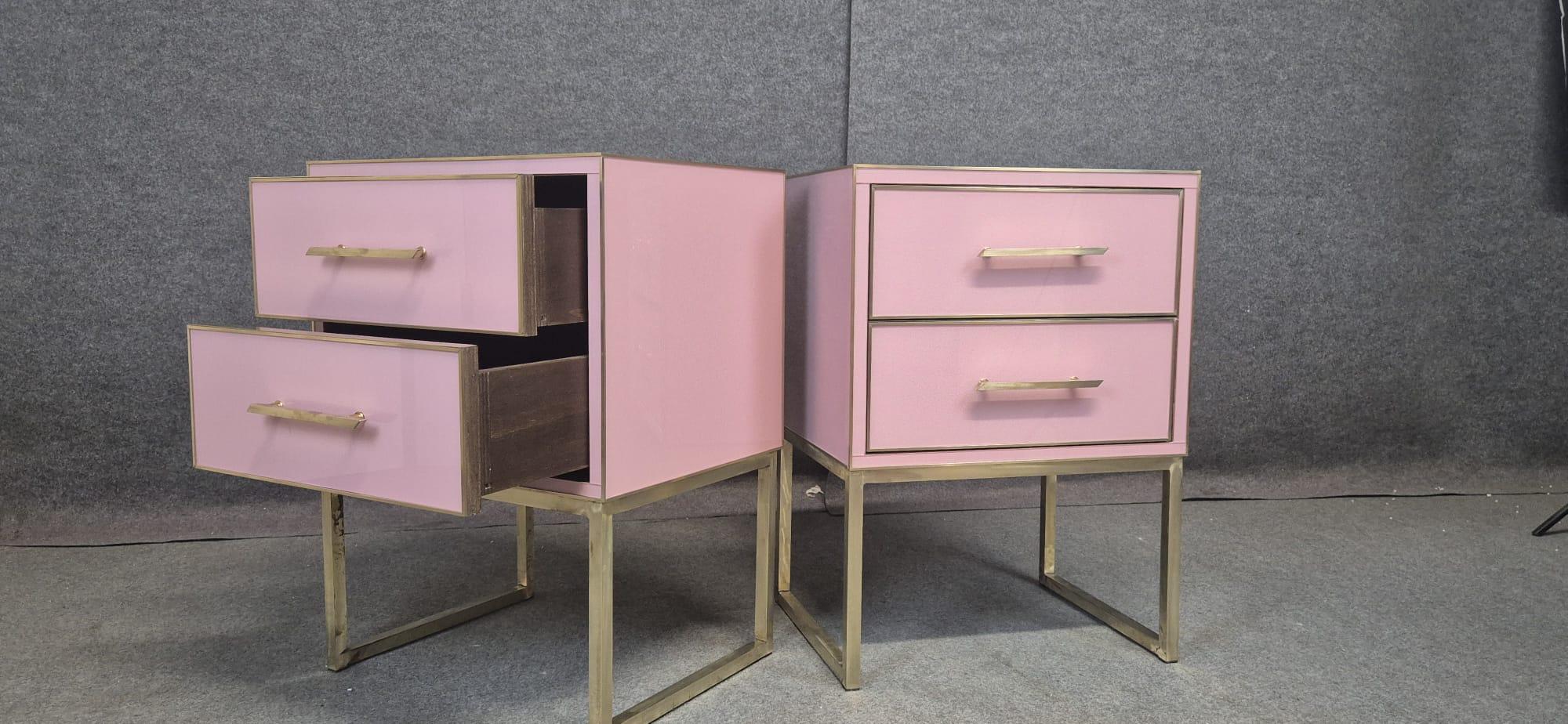 Pink Murano Glass & Brass Luxury Bedside Tables: Italian Artistry Modern Bedroom in vendita 8