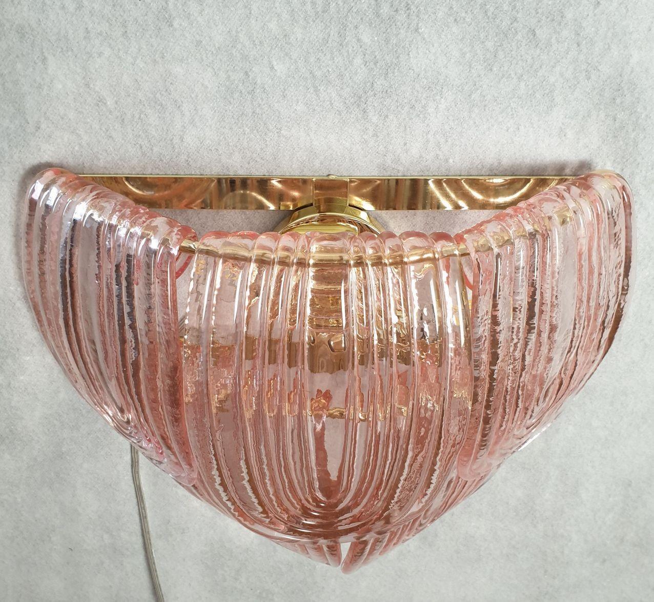 Pink Murano glass sconces - a pair In Excellent Condition For Sale In Dallas, TX