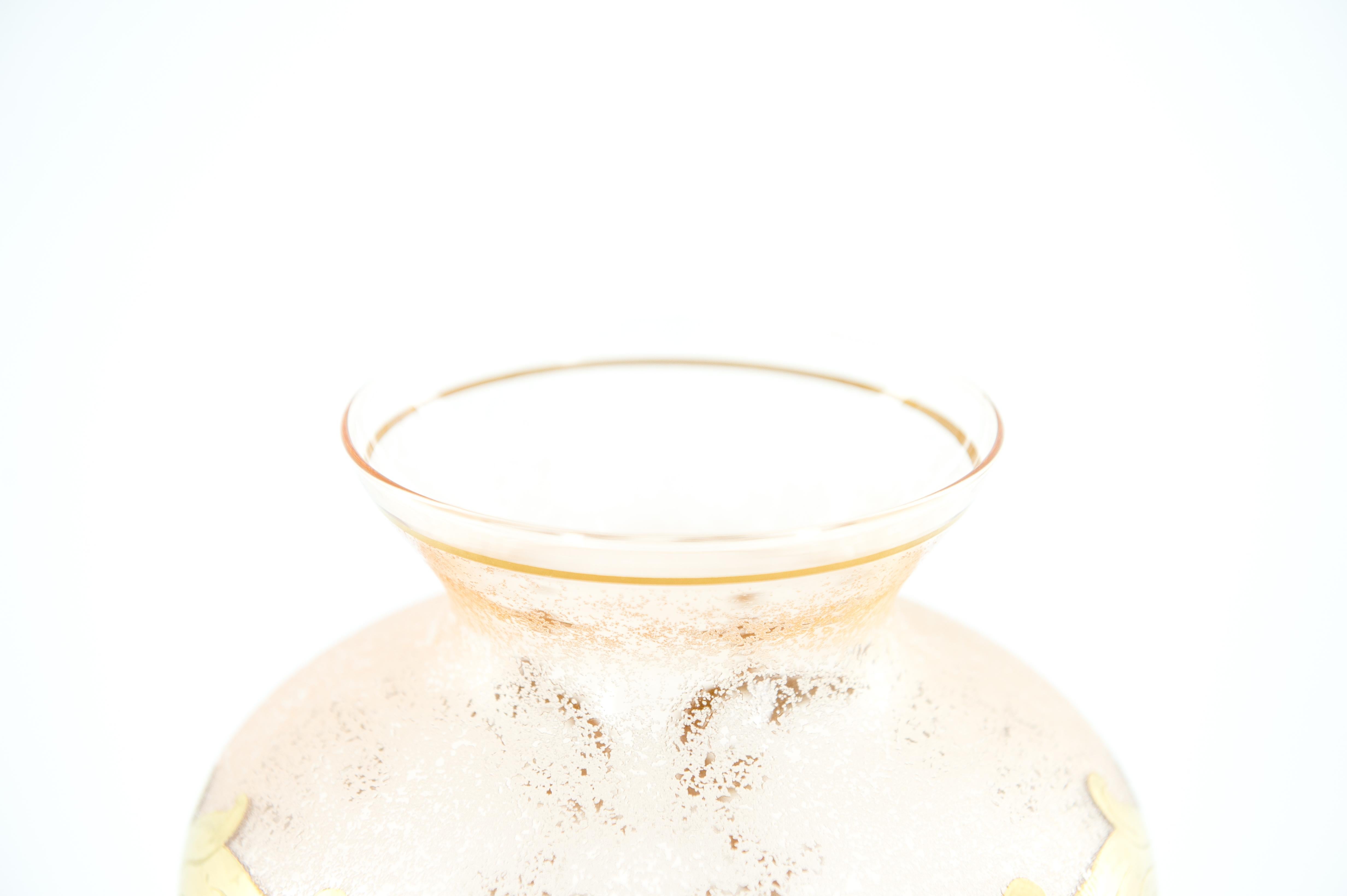Pink Murano Glass Vase, Gold Hand Painted Decorative Motif, Mid-Century Modern For Sale 14