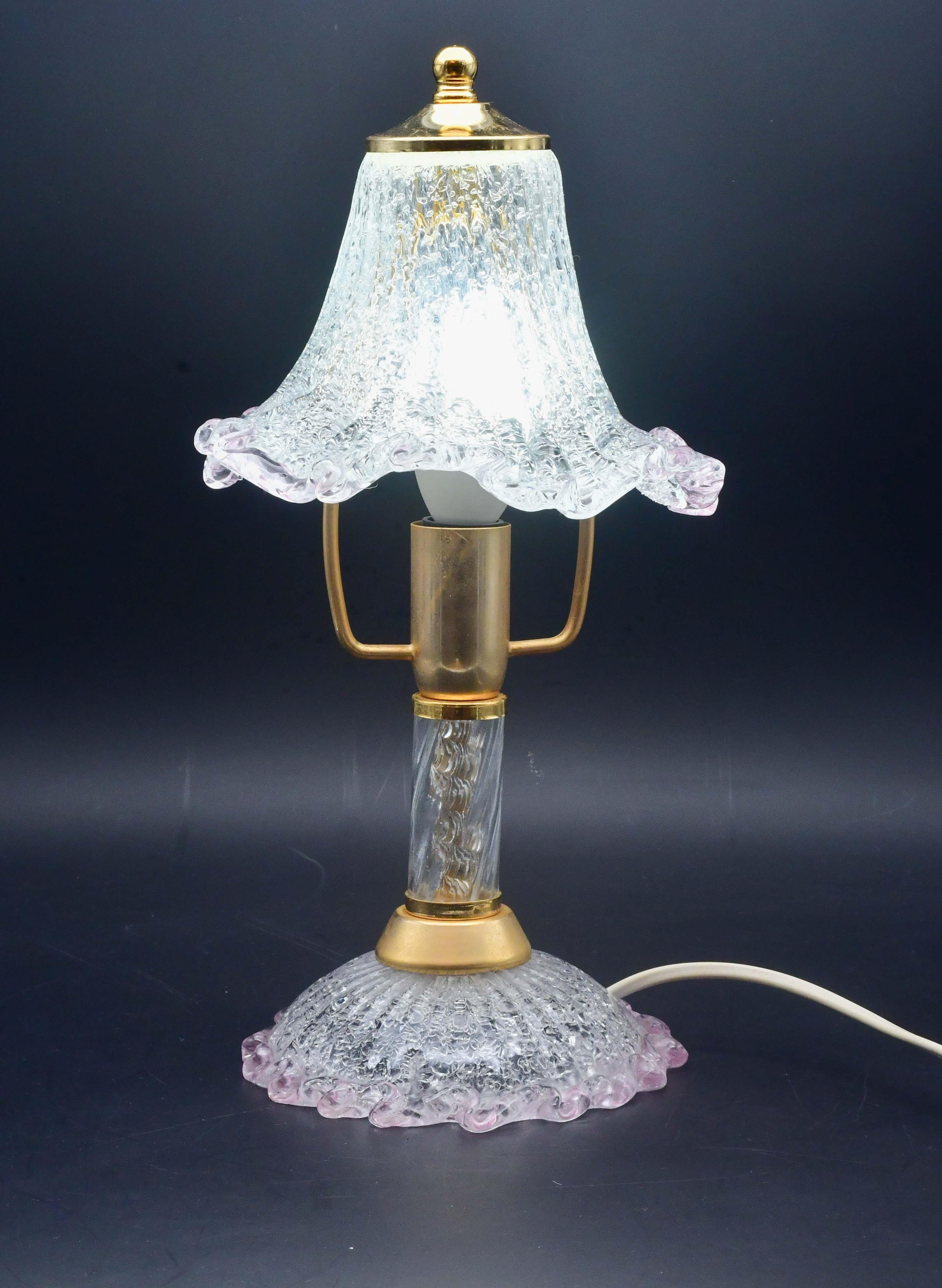 Lámpara de sobremesa vintage de cristal de Murano rosa, años 80 finales del siglo XX en venta