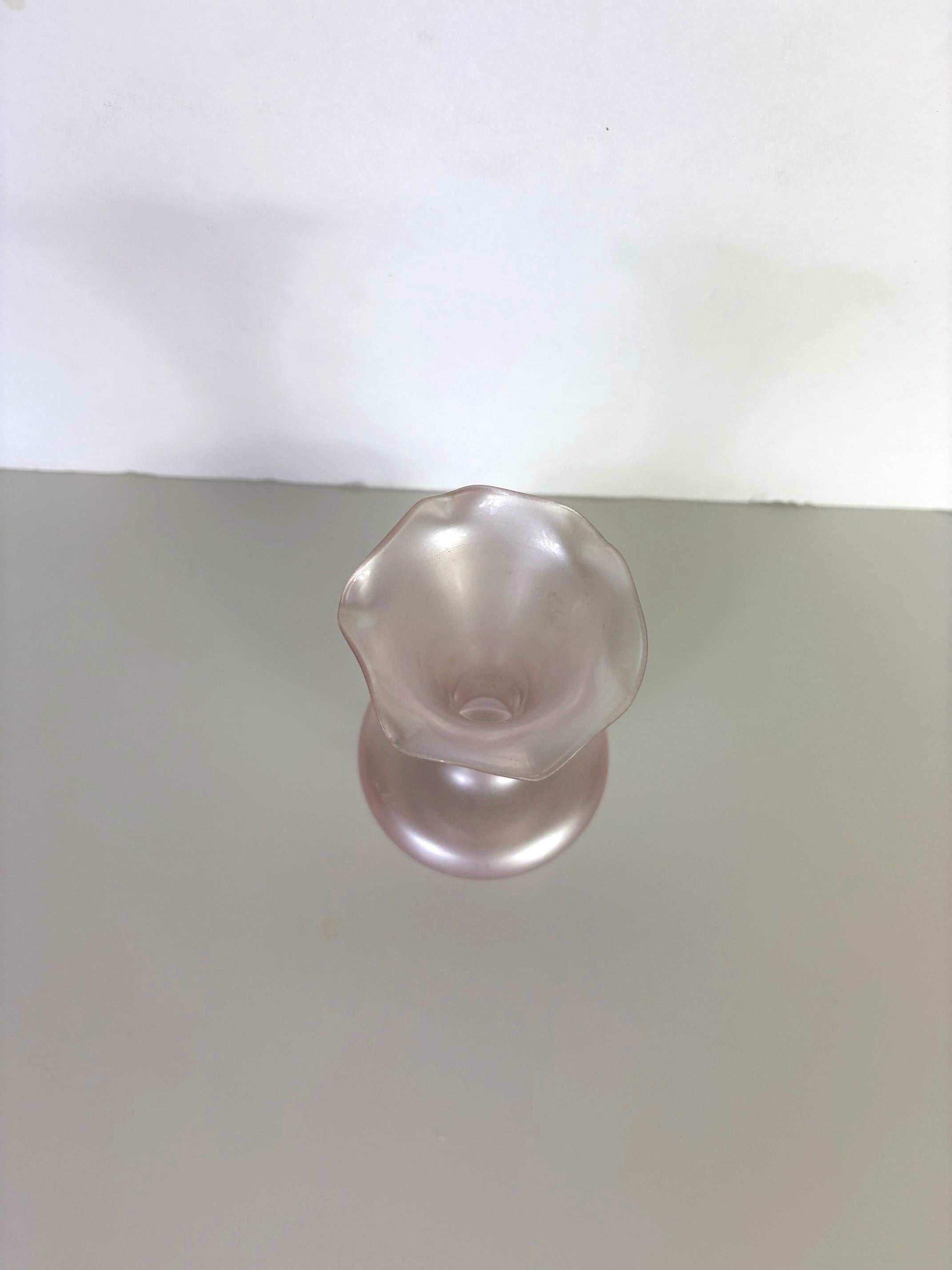 Italiano Vaso di Murano rosa in vendita