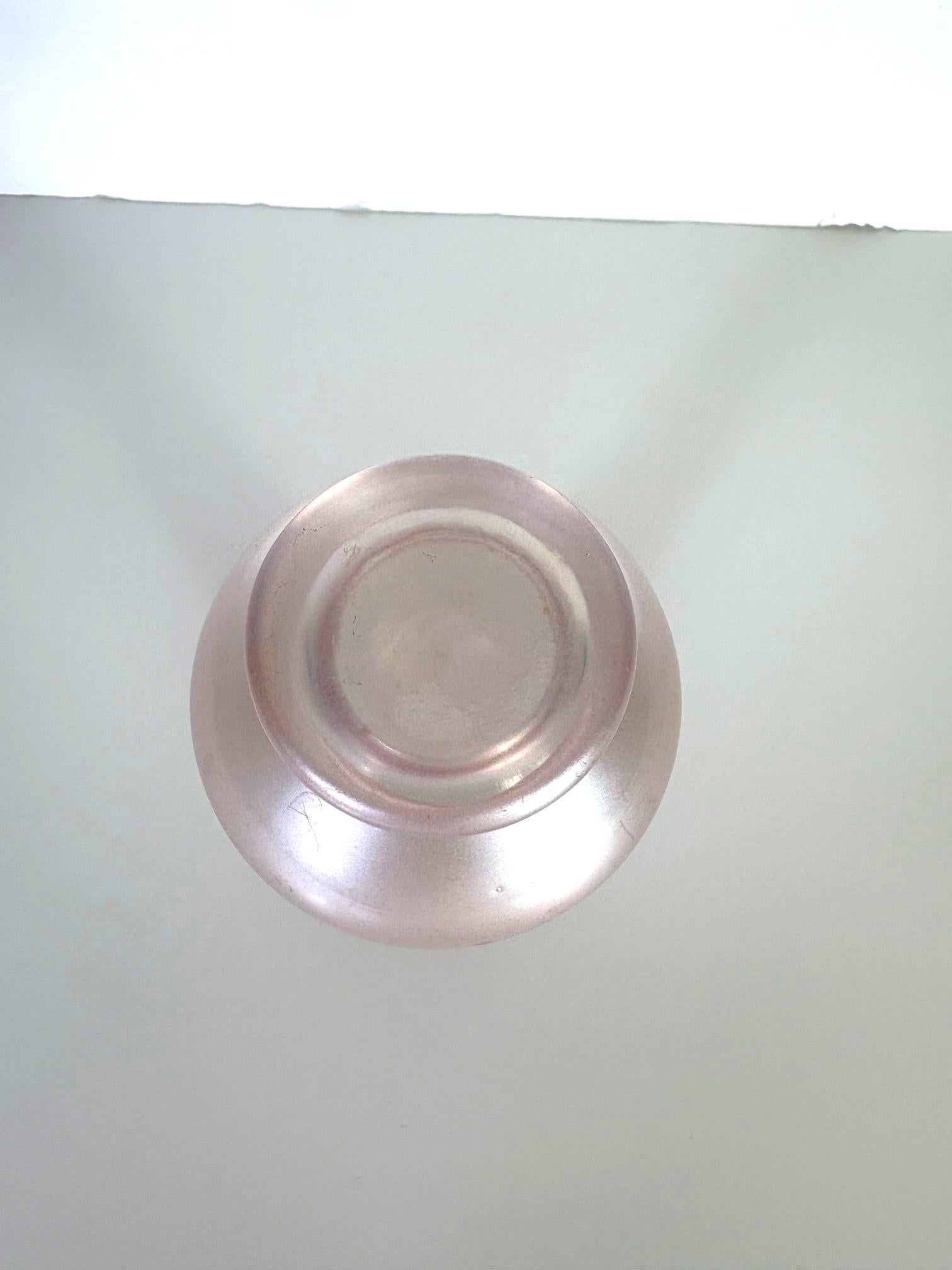 Vaso di Murano rosa In condizioni buone in vendita a Pomona, CA