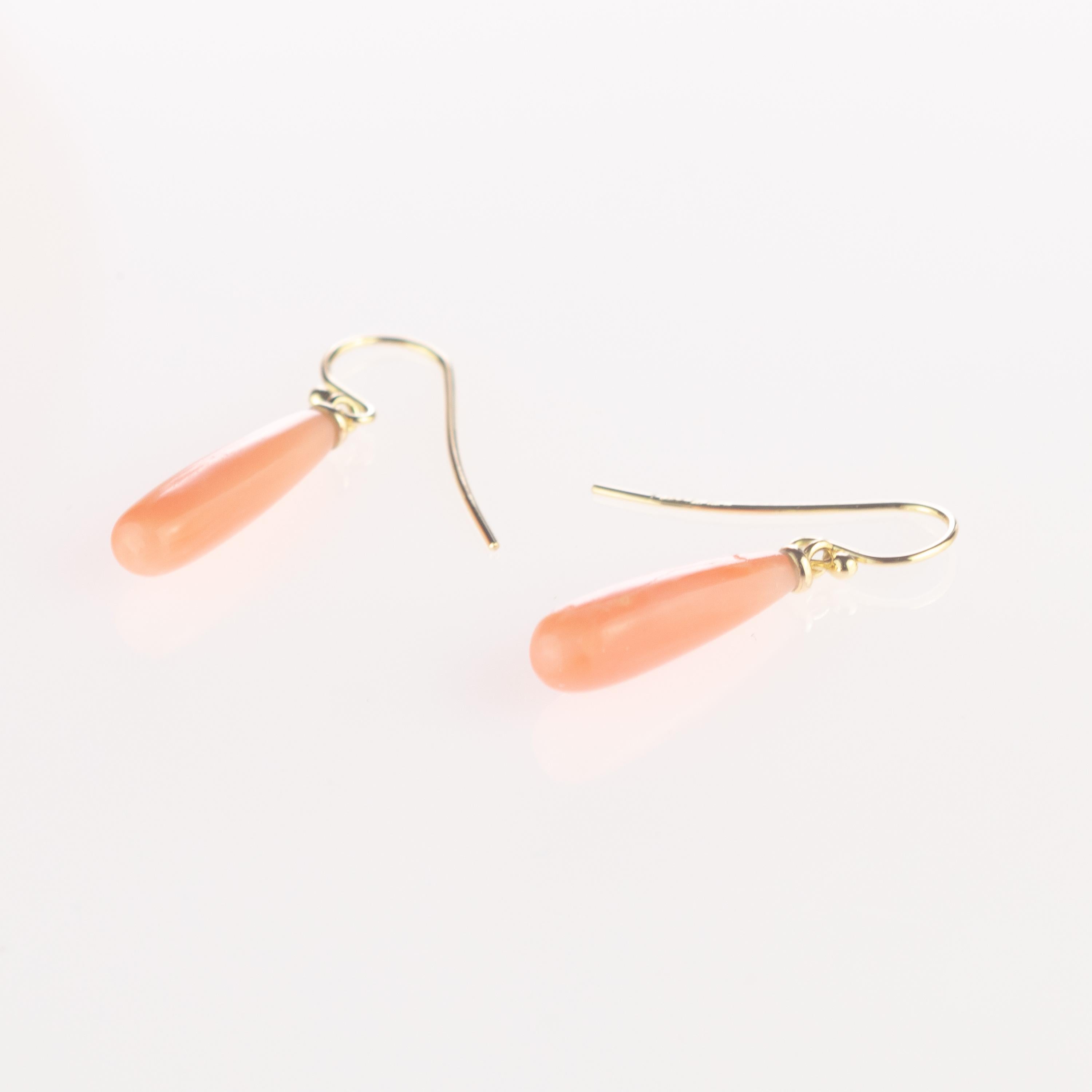 Pink Natural Coral Bold Tear Drop Carved 18 Karat Yellow Gold Dangle Earrings 1