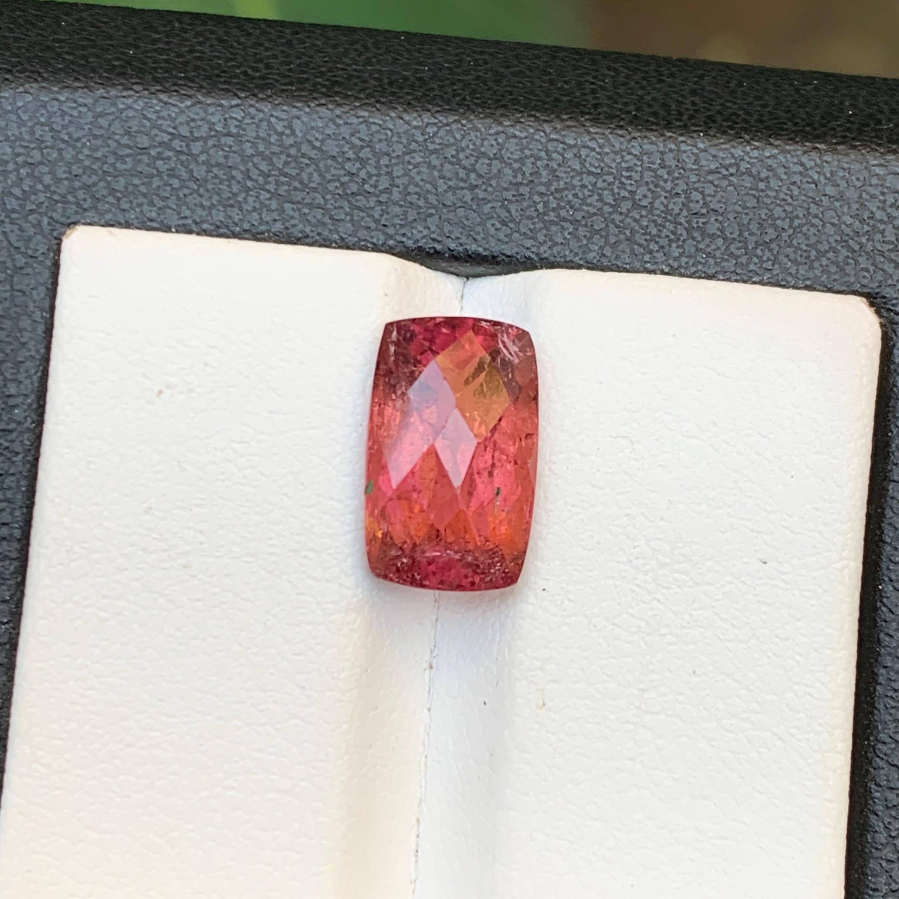 Bague en tourmaline rubellite naturelle rose taille damier, pierre précieuse non sertie de 4,35 carats en vente 5