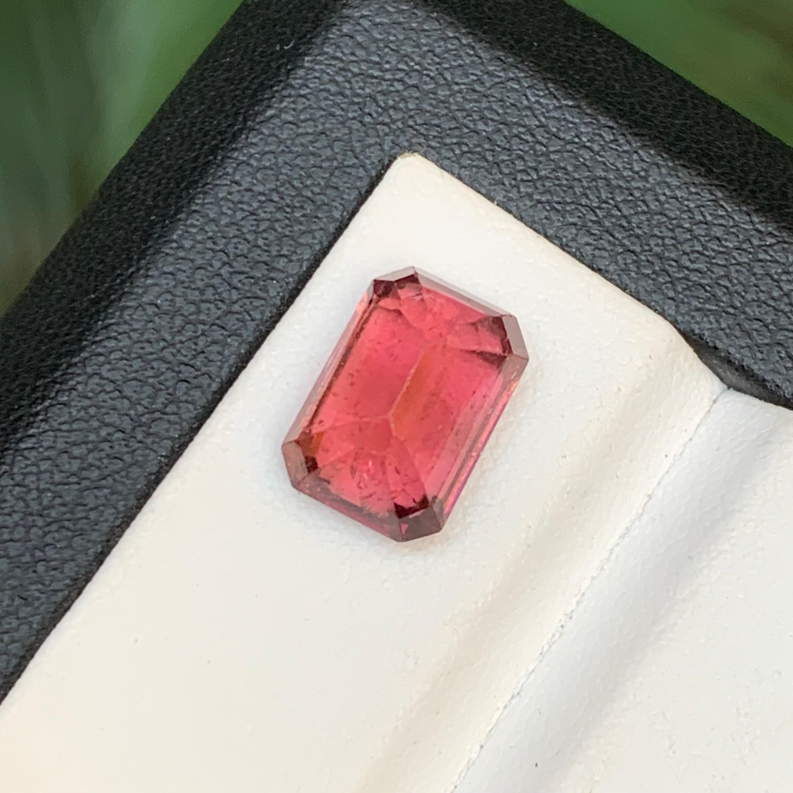 Pink Natural Rubellite Tourmaline Ring Loose Gemstone 4.45 Ct Emerald Cut-Jewel For Sale 1