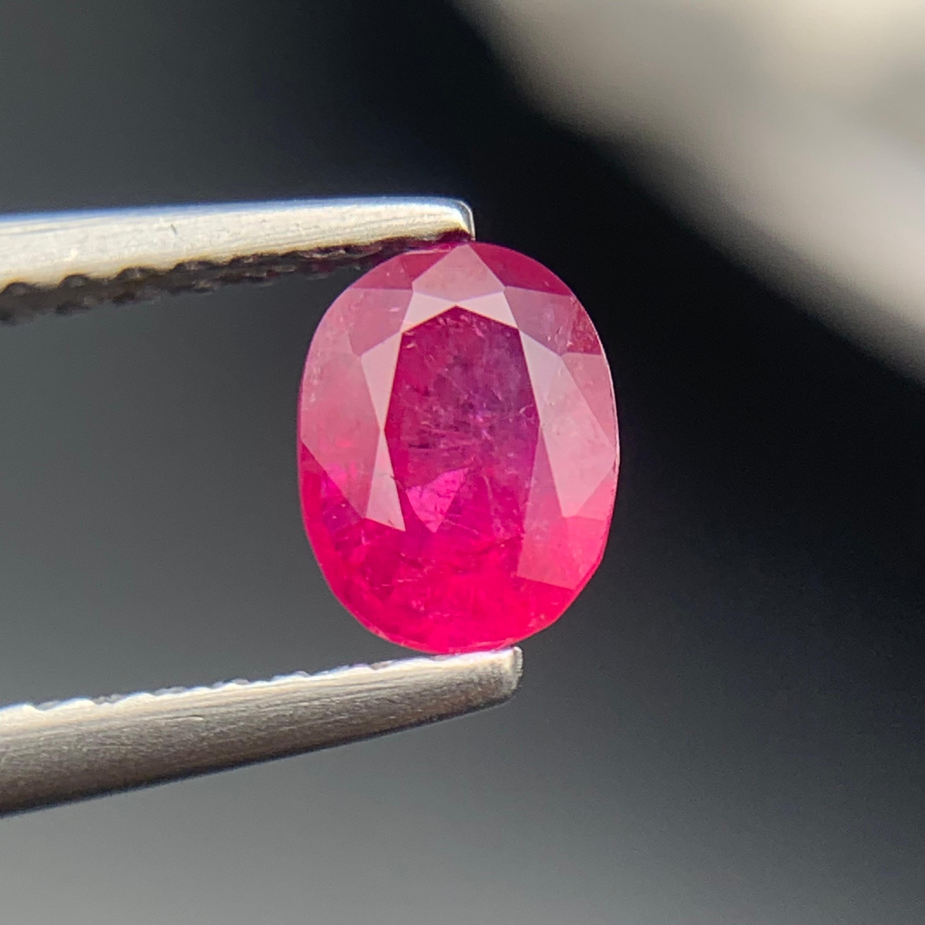¡¡¡Rubí Rosa Natural Piedra Preciosa Suelta para Anillo, o cualquier otro Engaste de Joyería-Oval Cushion Cut de Afganistán!!!

💎 TIPO DE PIEDRA PRECIOSA: Rubí
⚖️ PESO: 0,75 céntimos
FORMA Y TALLADO: Talla cojín oval
📏 TAMAÑO (MM): 6,09 x 4,62 x