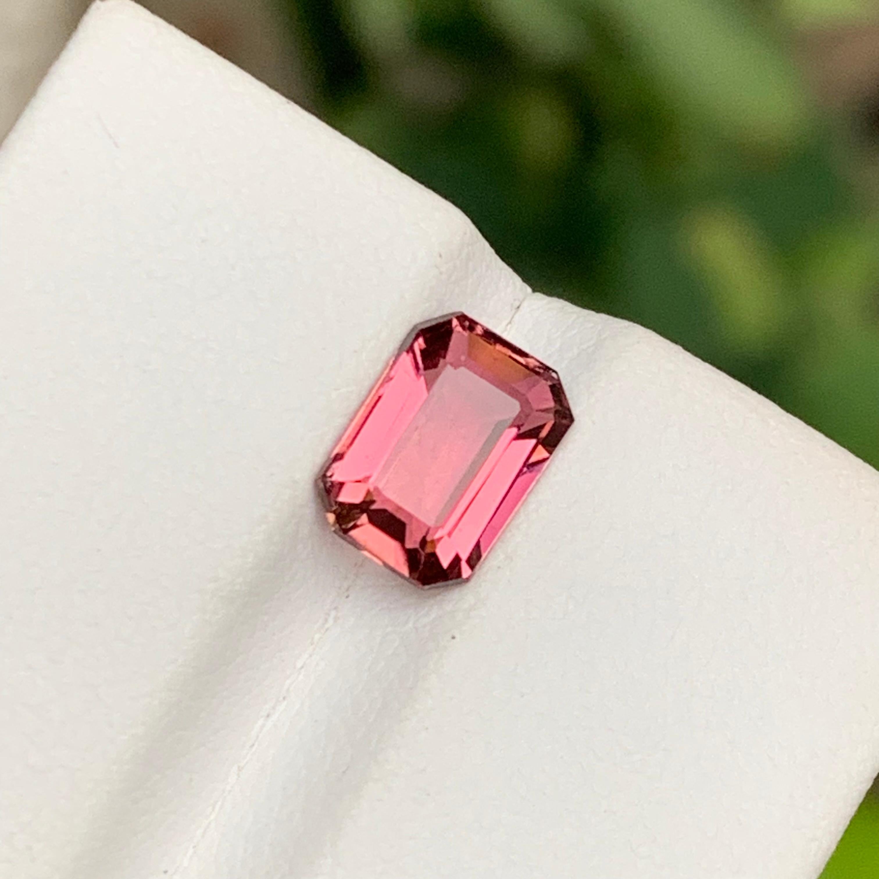 Taglio smeraldo Anello di tormalina naturale rosa allentato 2 carati taglio smeraldo  Gioielli in vendita