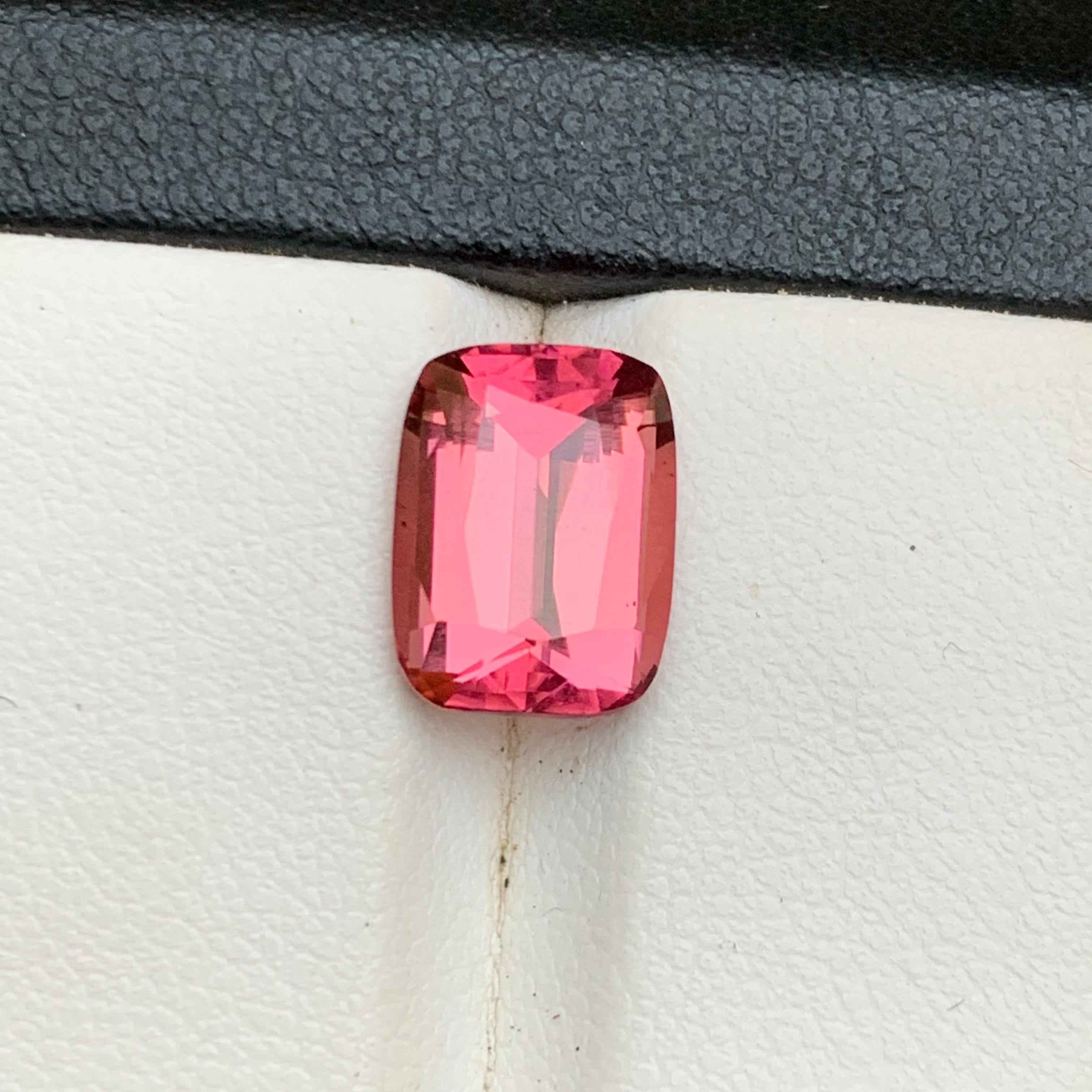 Anillo de Turmalina Natural Rosa Gema Suelta 4.12 Ct Corte Cojín para Joyería en venta 6