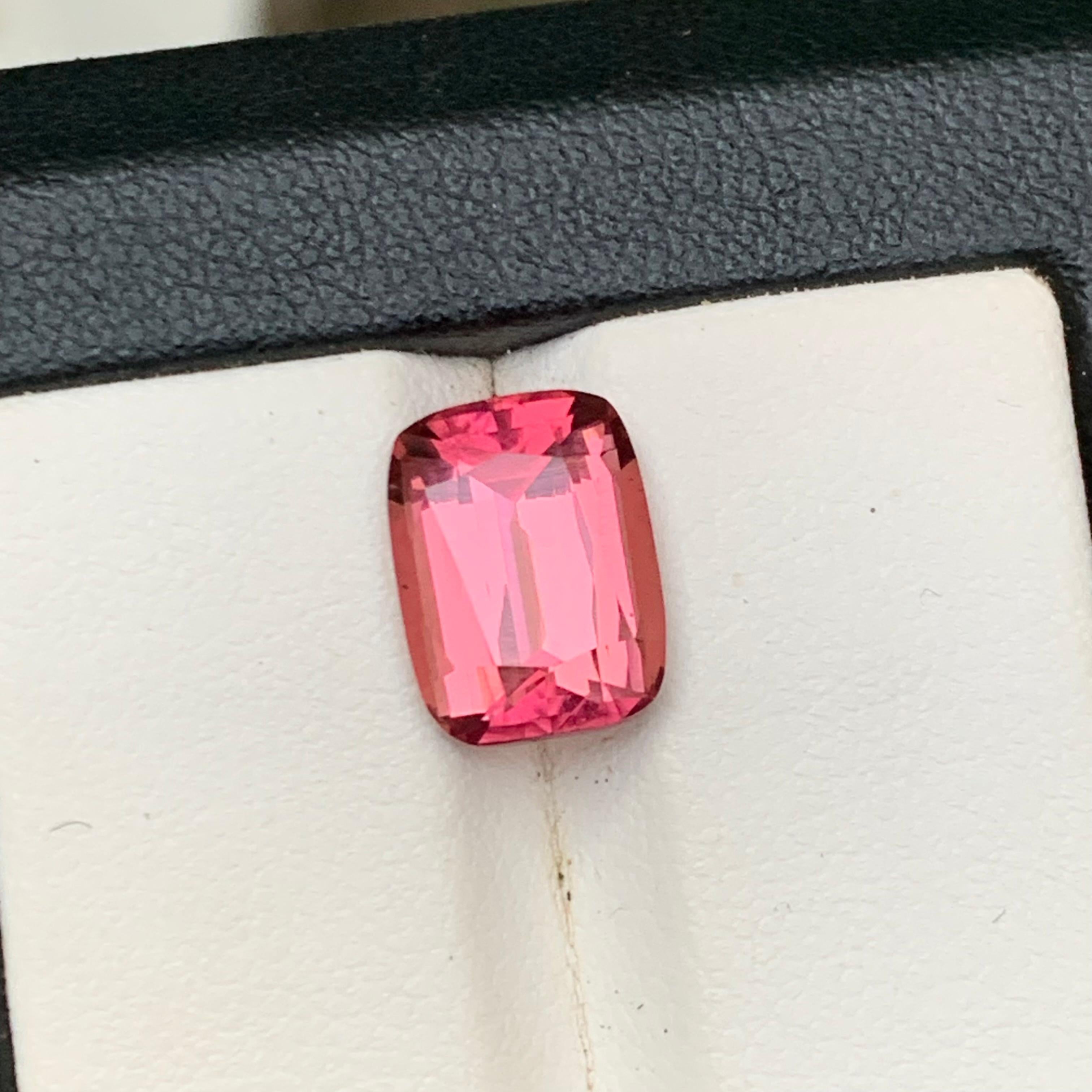 Anillo de Turmalina Natural Rosa Gema Suelta 4.12 Ct Corte Cojín para Joyería en venta 7