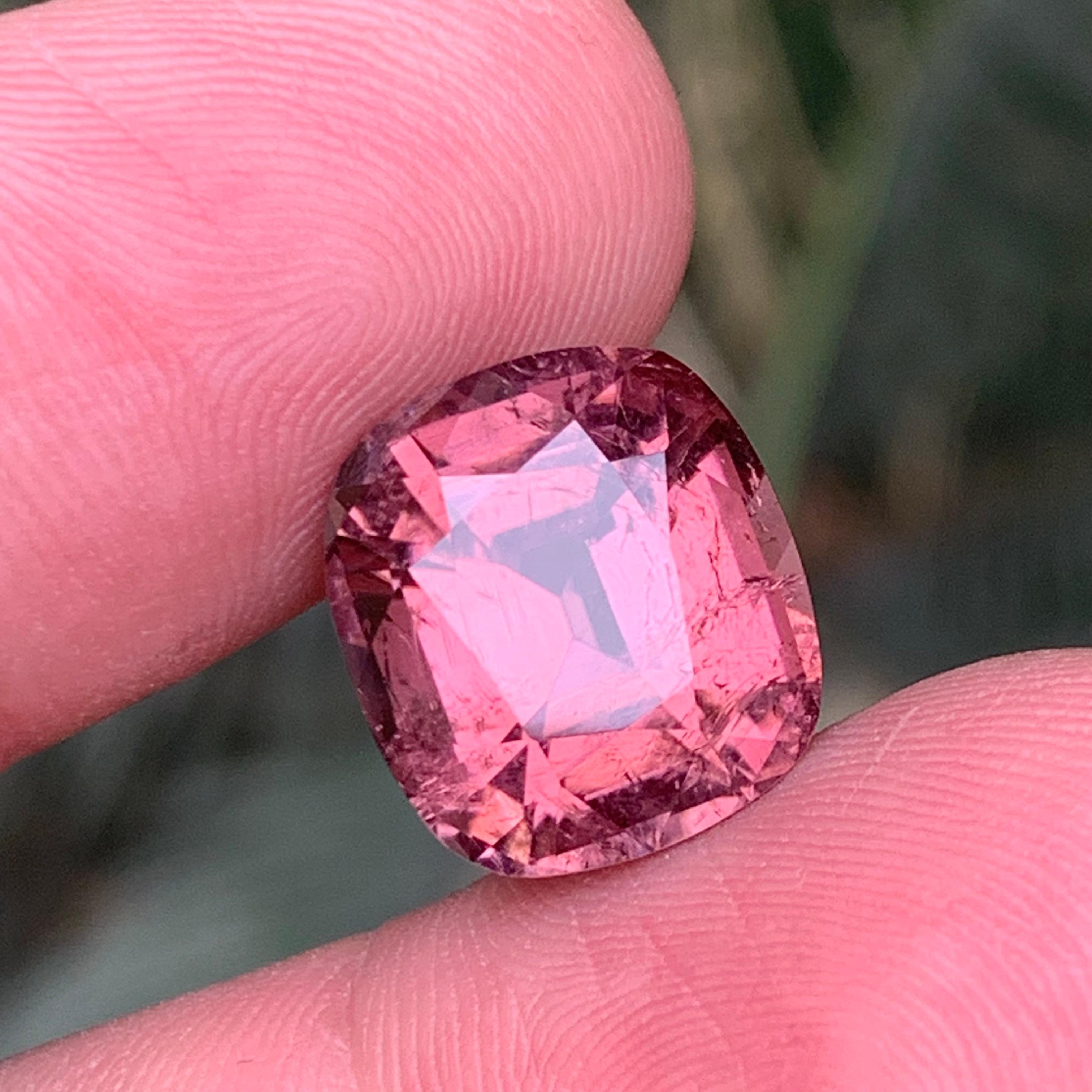 Pink Natural Tourmaline Ring, Pendant Loose Gemstone 10.25 Ct Cushion Cut-Jewel In New Condition For Sale In Peshawar, PK