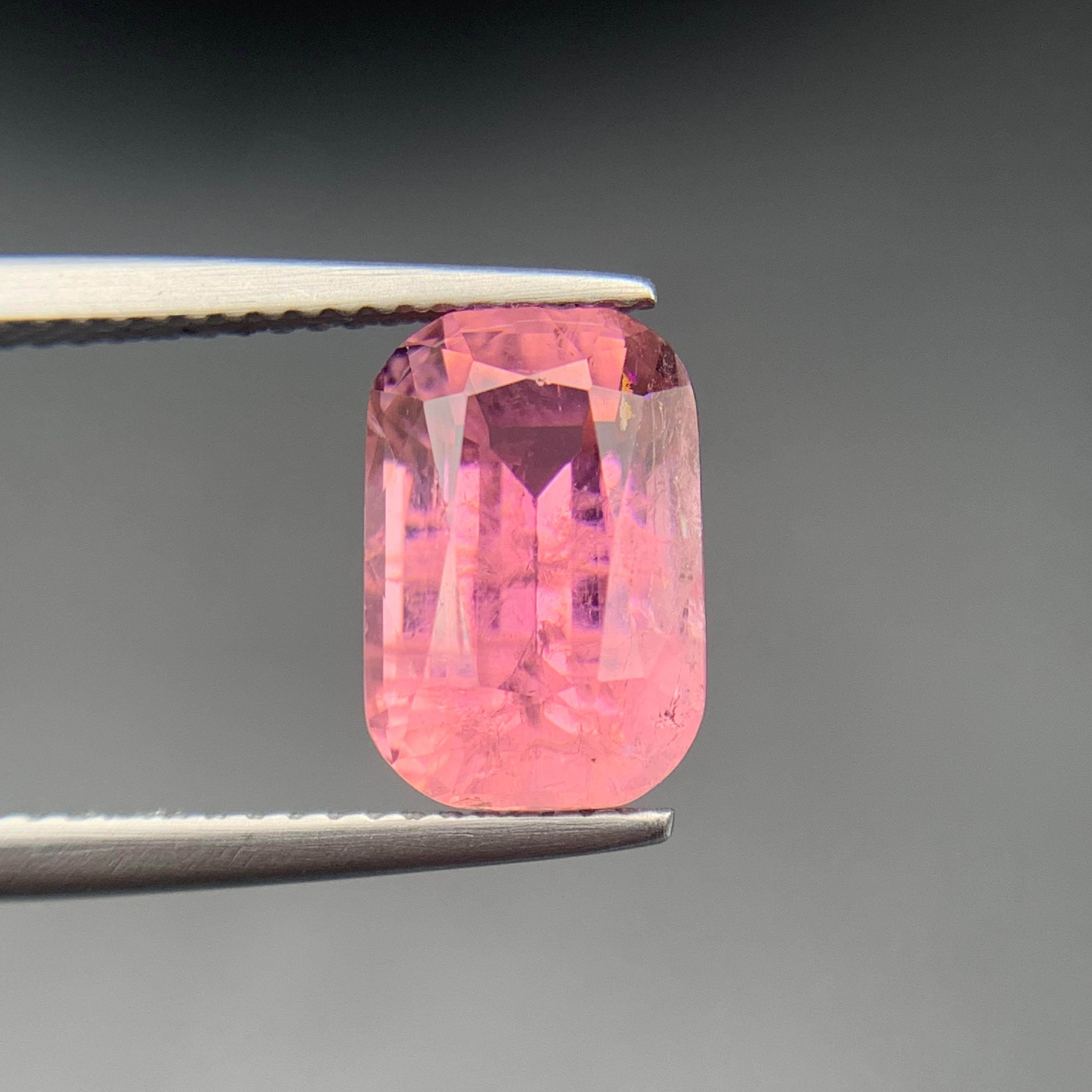 Pink Natural Tourmaline Ring, Pendant Loose Gemstone 4.20 Ct Cushion Cut-Jewelry In New Condition For Sale In Peshawar, PK