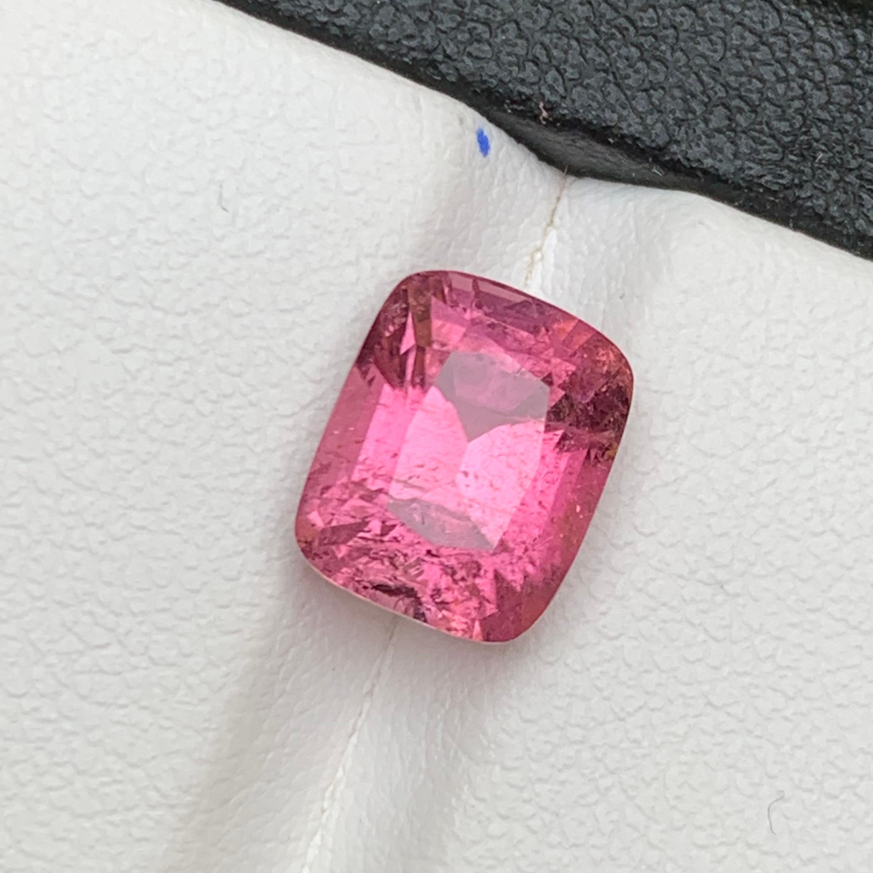 Contemporain Bague, pendentif en tourmaline naturelle rose de 4.65 carats, pierre précieuse non sertie, taille coussin en vente