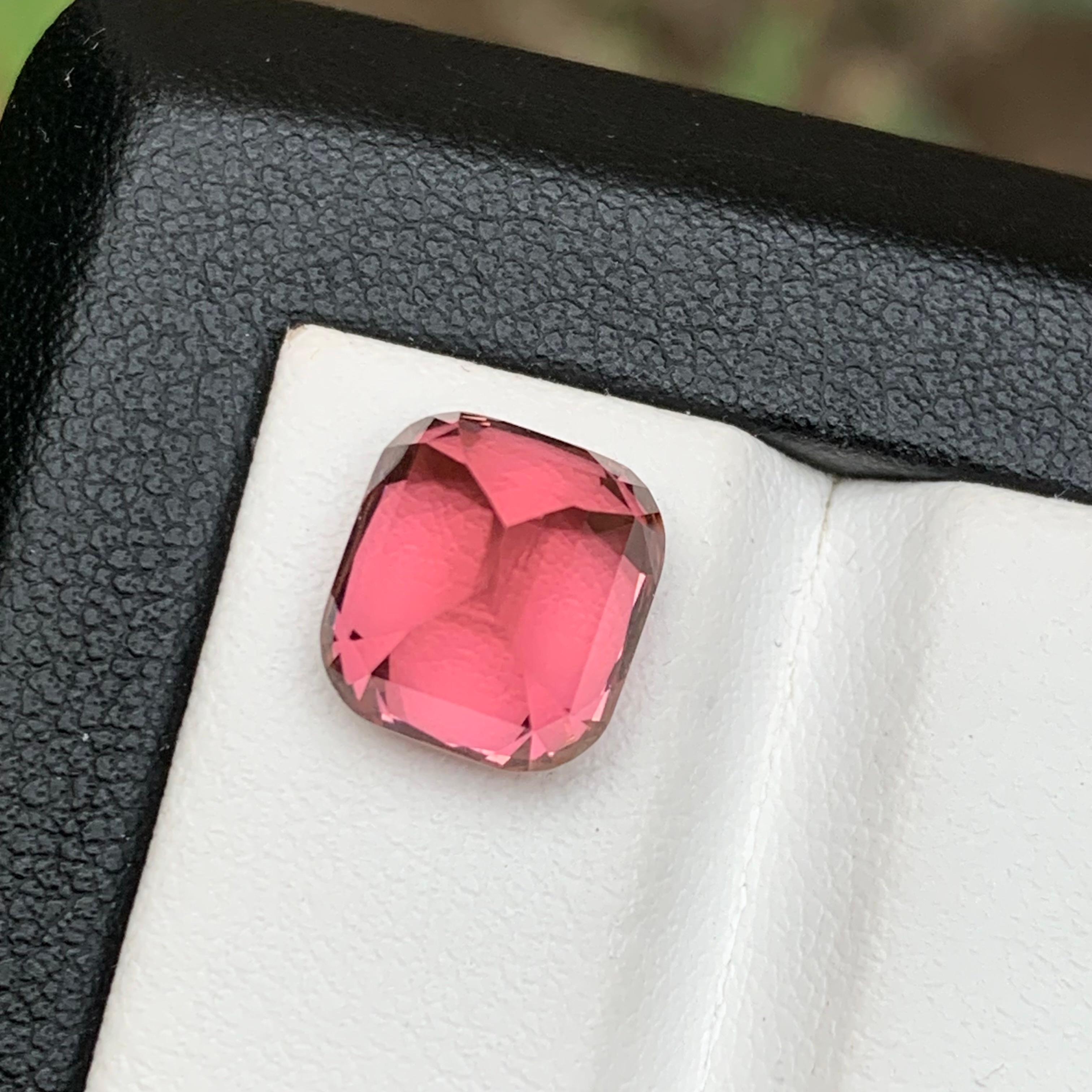 da uomo o donna Anello con tormalina naturale rosa, ciondolo, gemma sciolta da 5,45 carati con taglio a cuscino - Gioielli in vendita