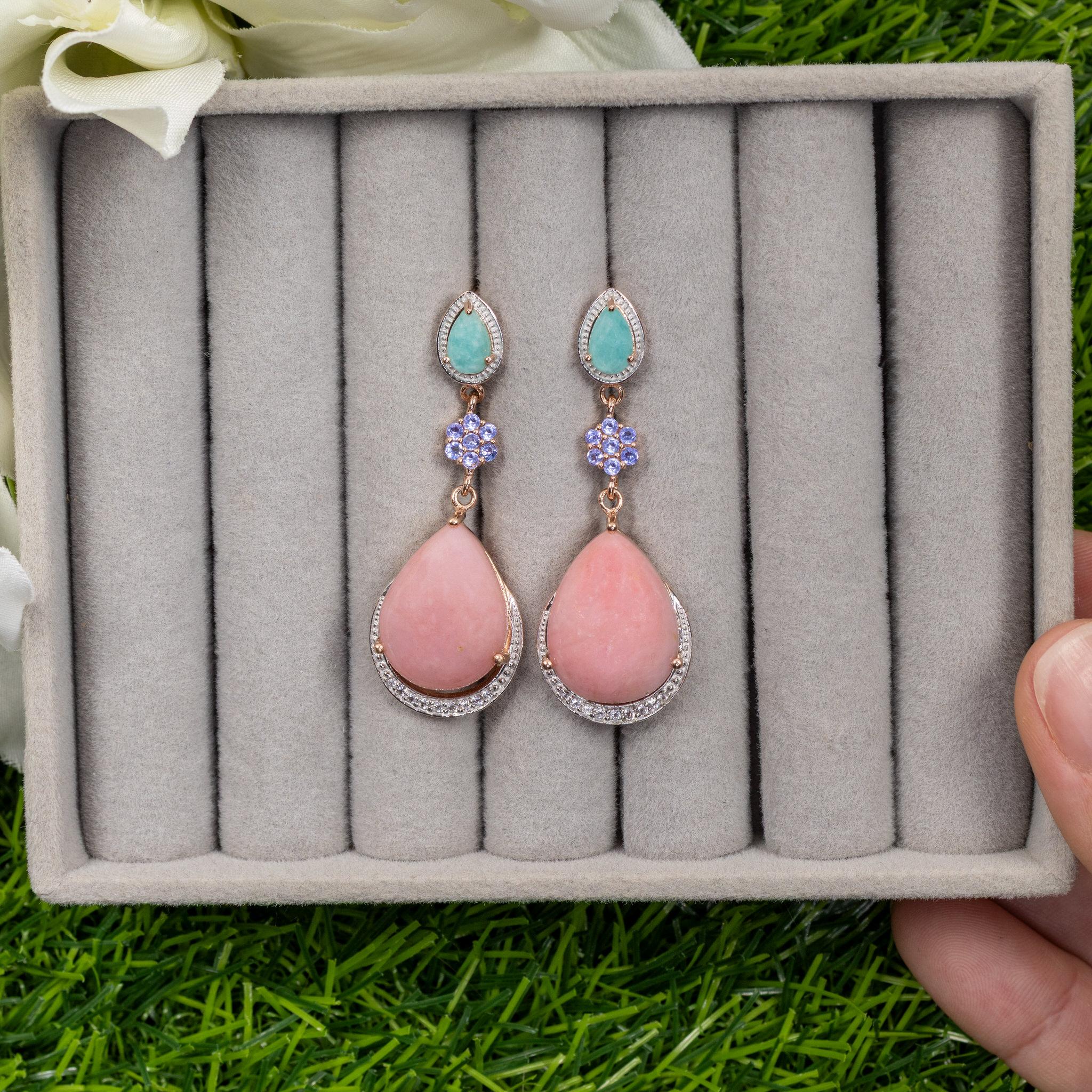 Orecchini pendenti di opale rosa Amazzonite Tanzanite Argento placcato oro rosa 18 carati In condizioni ottime in vendita a Punta Gorda, FL