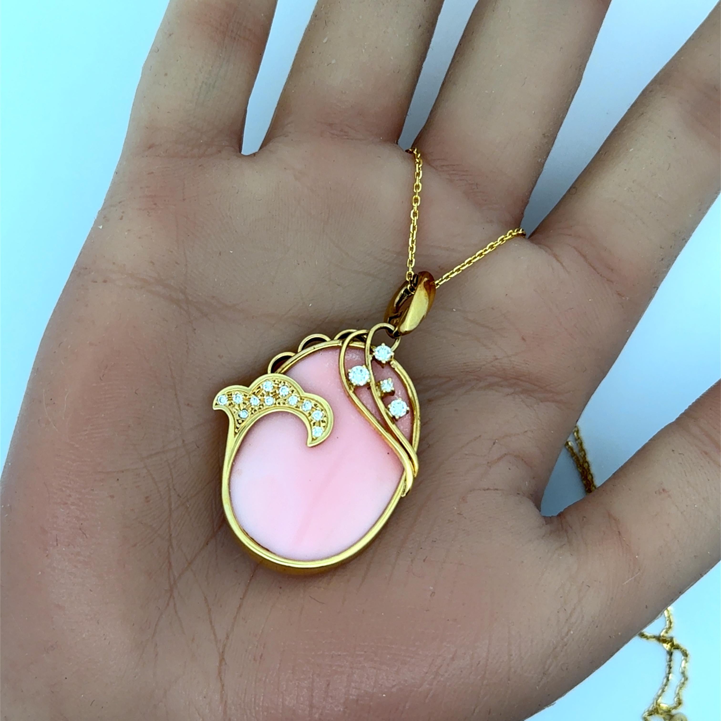 Pink Opal Diamond 18k Yellow Gold Necklace In New Condition For Sale In Beverly Hills, CA