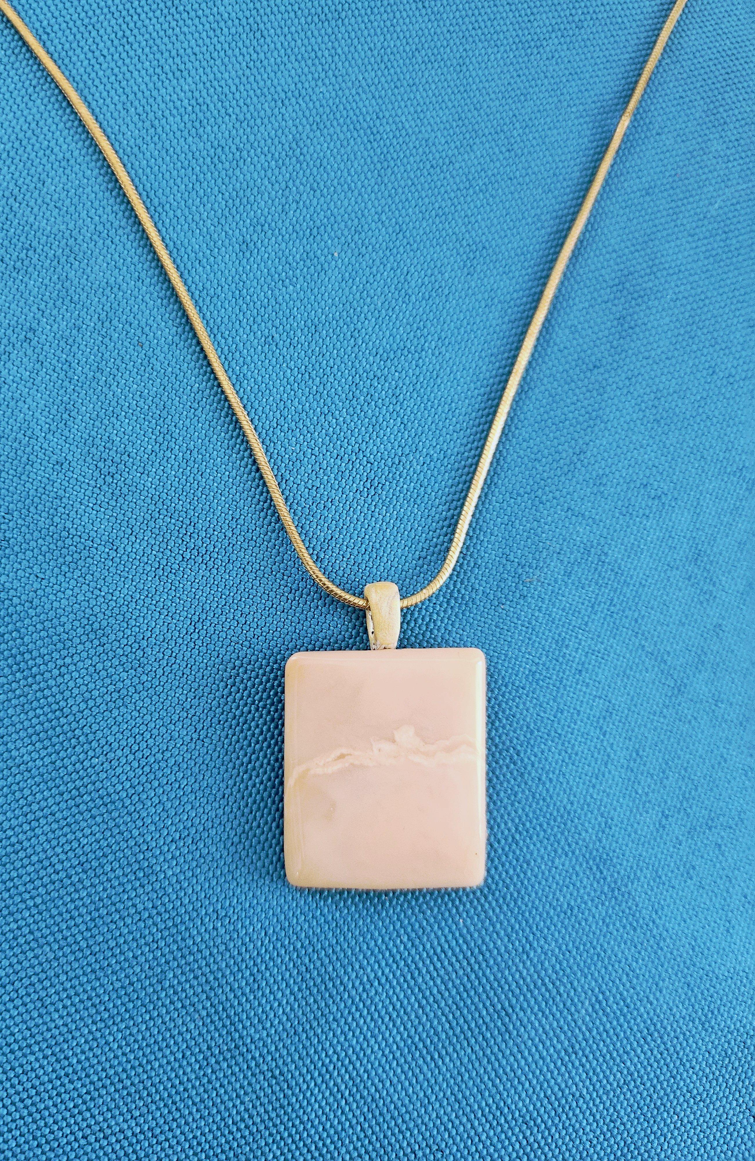 Altro Pink Opal Pendant on Sterling Silver Vermeil Necklace Chain, Vintage, Stamped in vendita