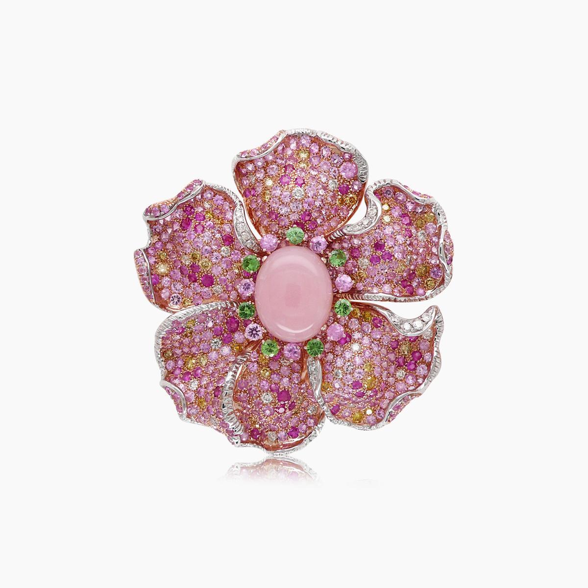 Taglio misto Opale rosa Zaffiro rosa Pave e diamante bianco Anello in oro rosa 18 carati con design floreale in vendita