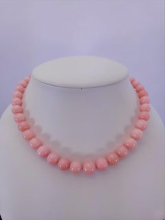 Collana di perline rotonde di opale rosa con oro rosa da 18 carati