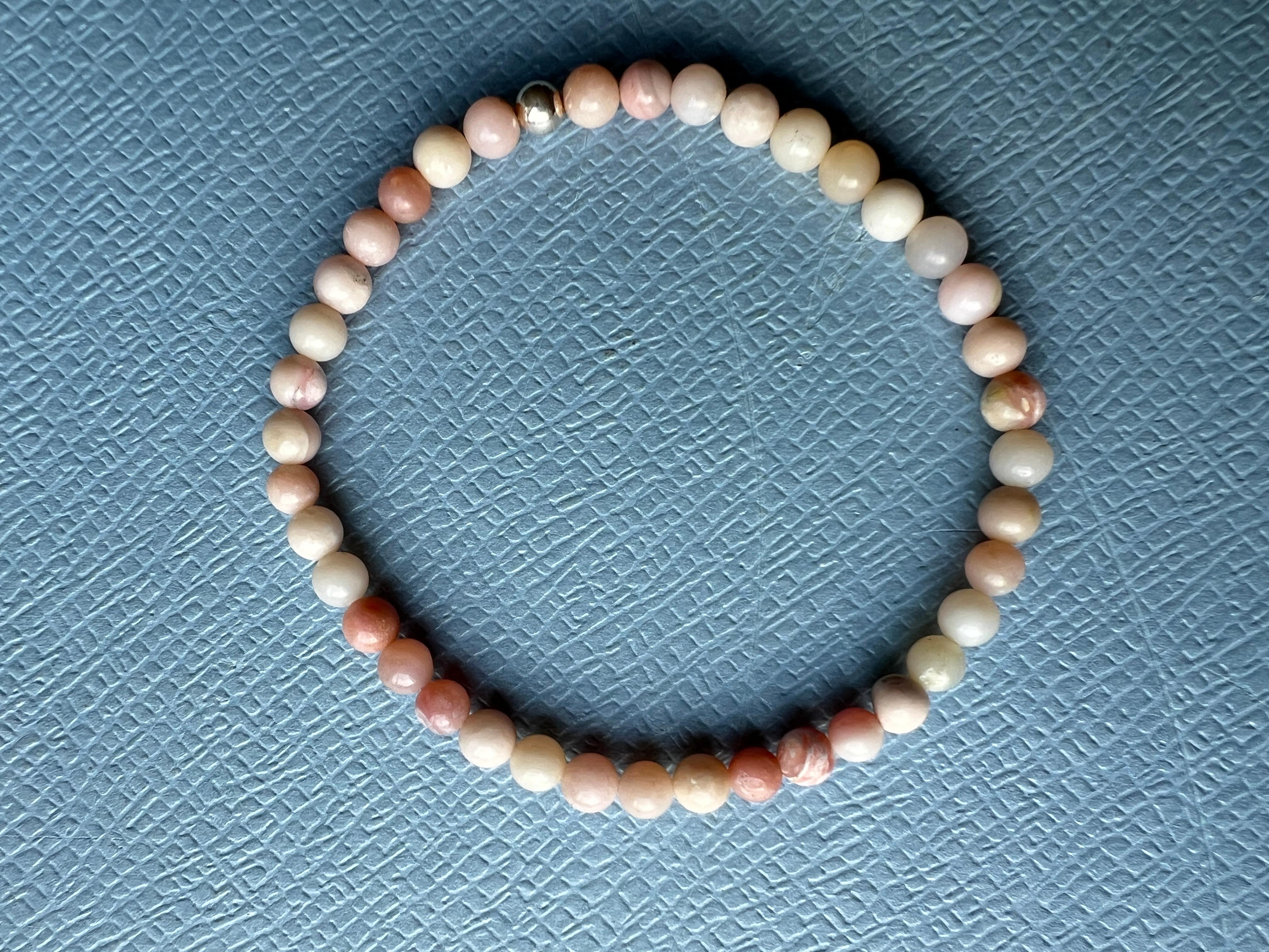 Pink Opal Bead Bracelet Silver In New Condition For Sale In Los Angeles, CA