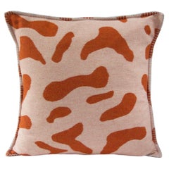 Cojín de lana reciclada tejida rosa, naranja y melocotón, almohada fabricada en el Reino Unido