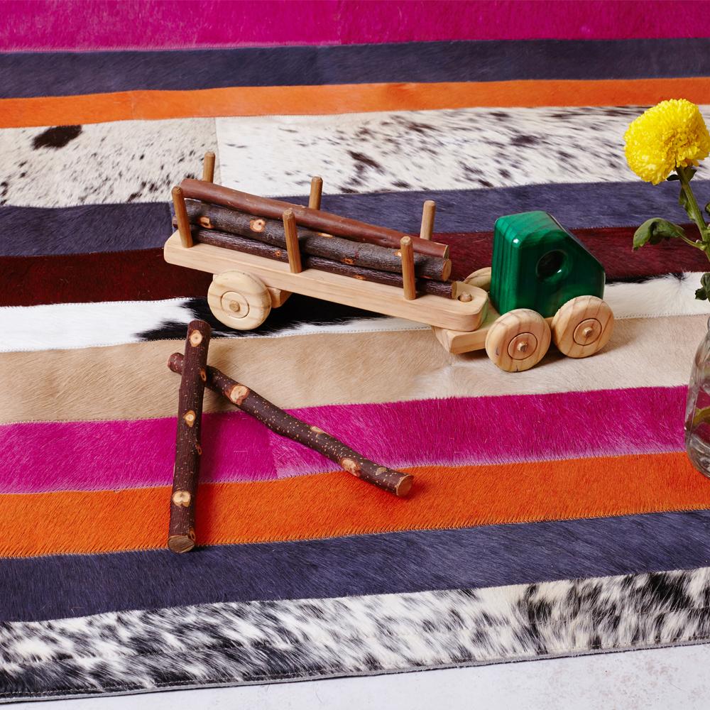 Rilassati con la sublime - ma rilassata e sofisticata - atmosfera costiera della nuova colorazione blu dello stile Nueva Raya, il più venduto di Art Hide. Perfetta per le camere da letto, per gli spazi di relax e per tutti i luoghi in cui vuoi