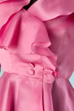 Blusa de organza rosa con volantes de Bill Blass for Neiman Marcus