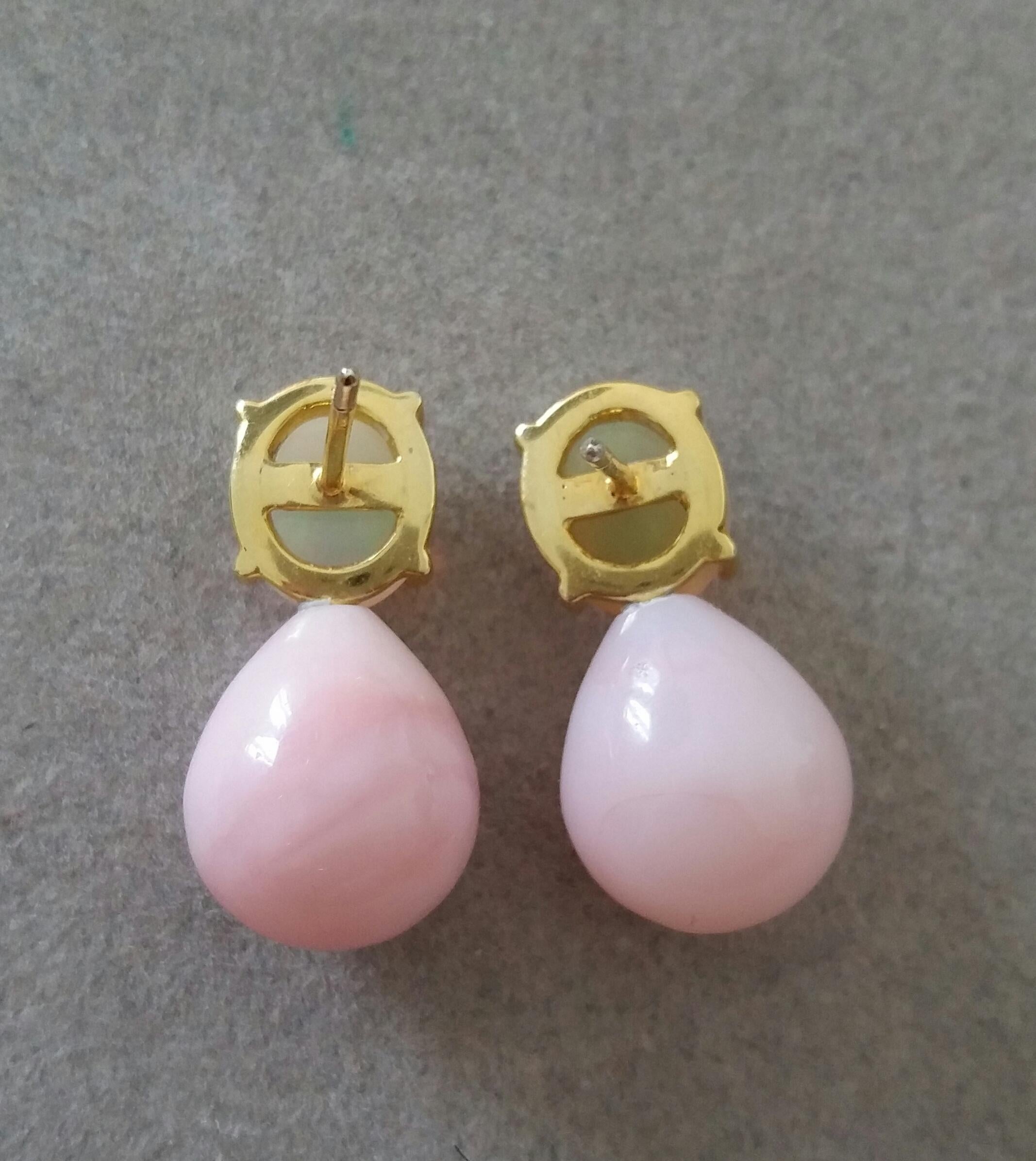 Boucles d'oreilles en or jaune 14 carats avec cabochons ovales en opale massif rose Pour femmes en vente