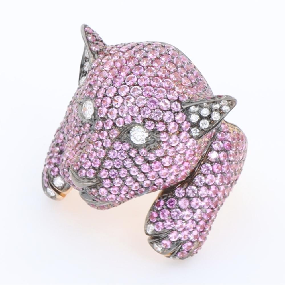 Women's or Men's Pink Panther Dark Pink Sapphires Pavè Panther Fashion Ring