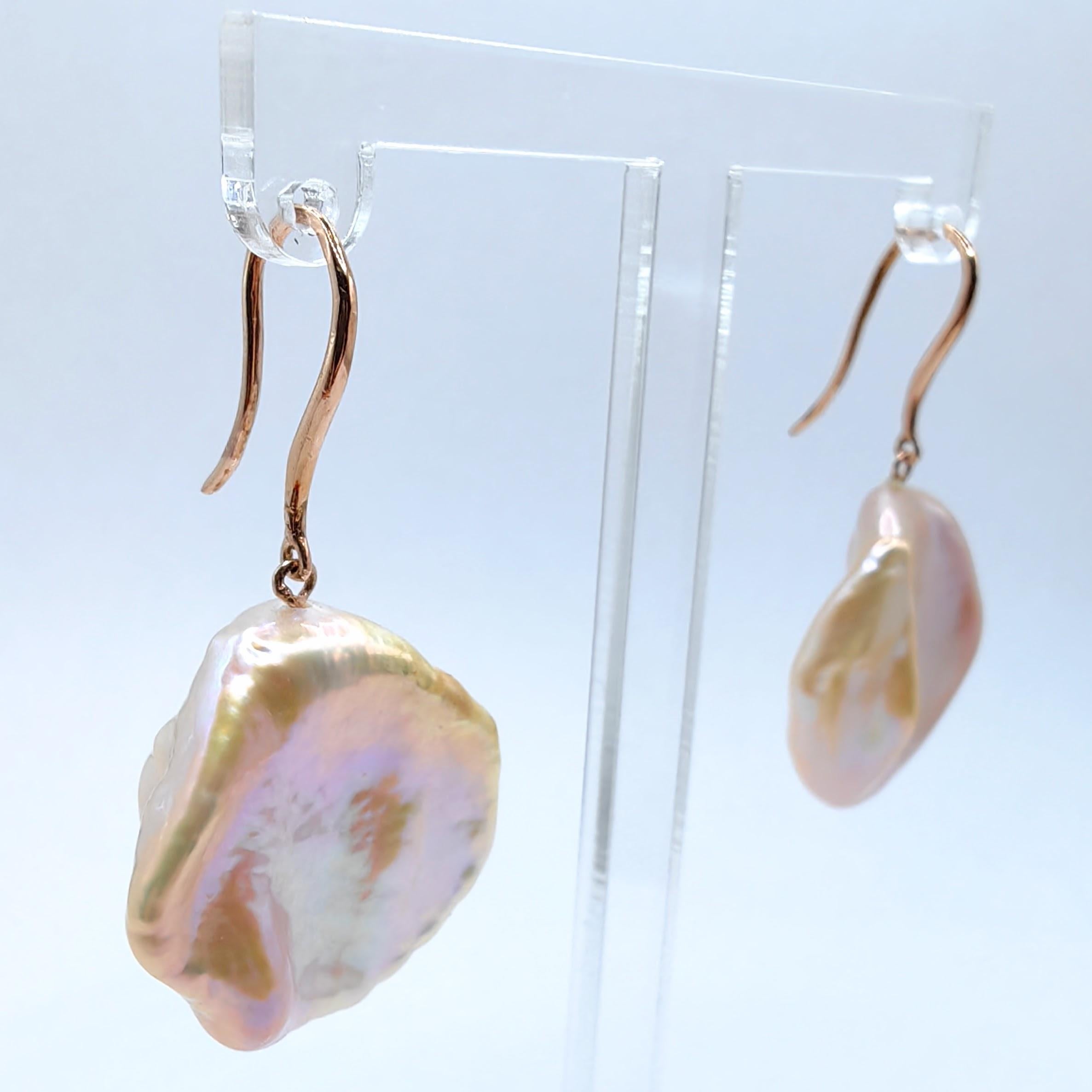 Contemporary Pink-Peach Keshi Pearl Dangling Drop Earrings With 18K Rose Gold French Hooks For Sale
