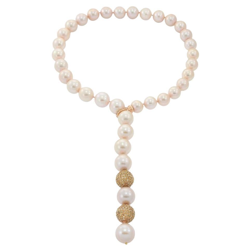 Pink Pearl und Champagne Diamond Lariat Halskette auf 18KT Rose Gold