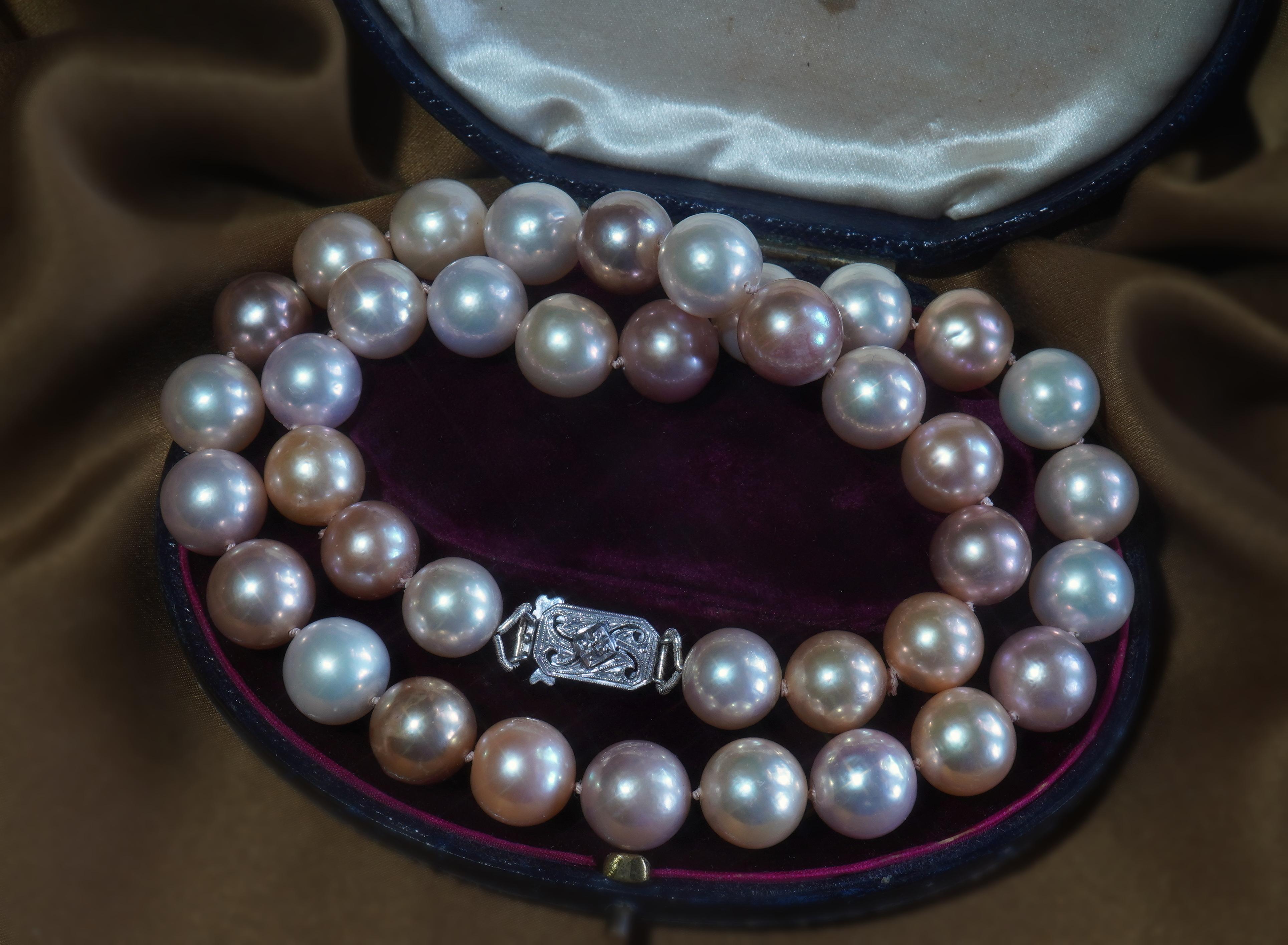 Pink Pearl Diamond Necklace Platinum Vintage South Sea Strand Fine Huge 11.5 MM For Sale 3