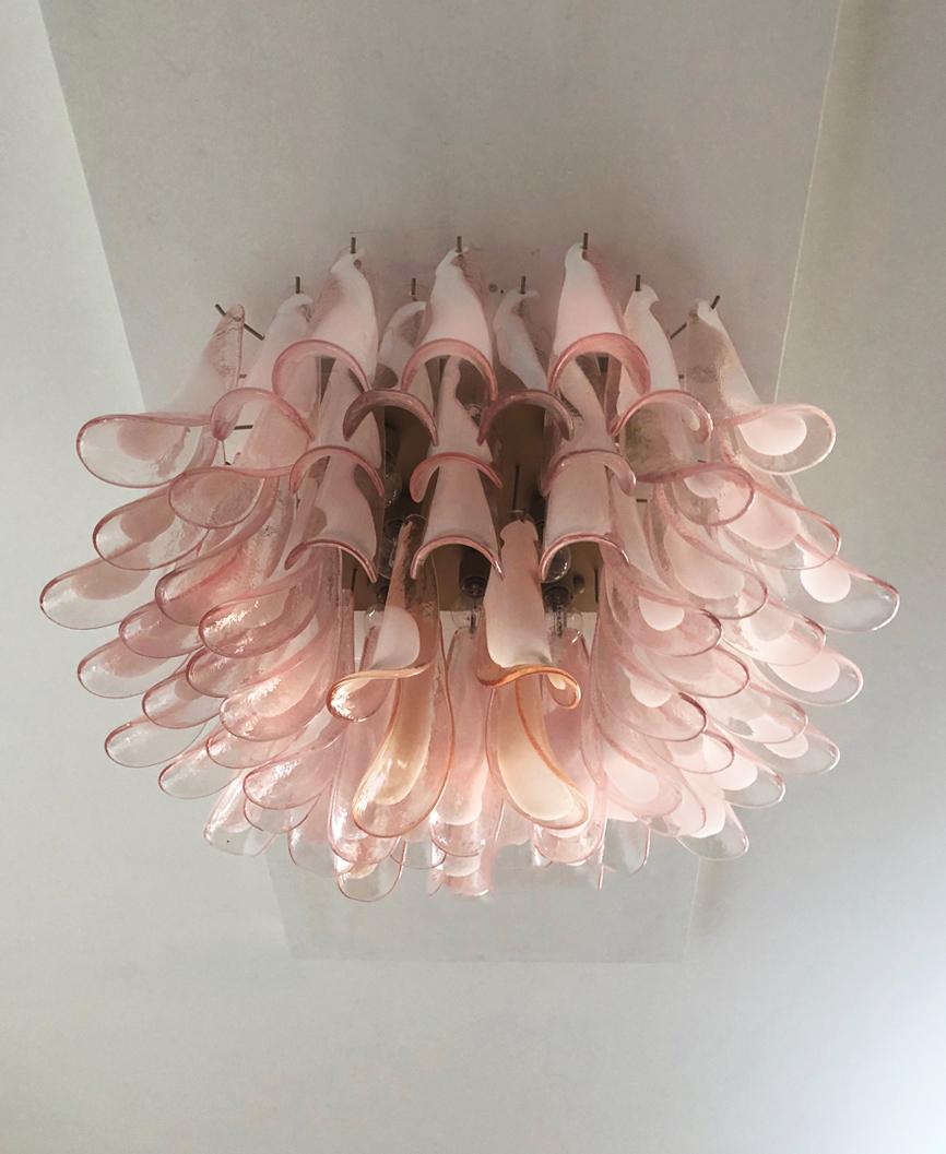 Pink Petal Chandelier Ceiling Light, Murano In Excellent Condition In Budapest, HU