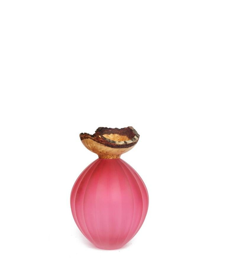 Vetro intagliato Vaso impilabile Pink Poppy, Pia Wüstenberg in vendita