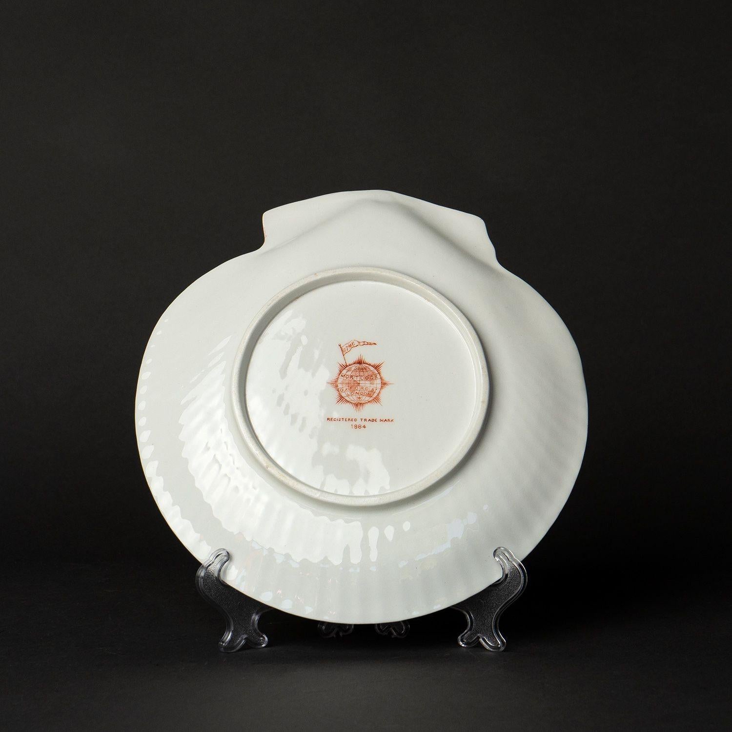 Pink Porcelain 'Nautilus' Dessert Service by Wedgwood for John Mortlock, 1880s For Sale 5